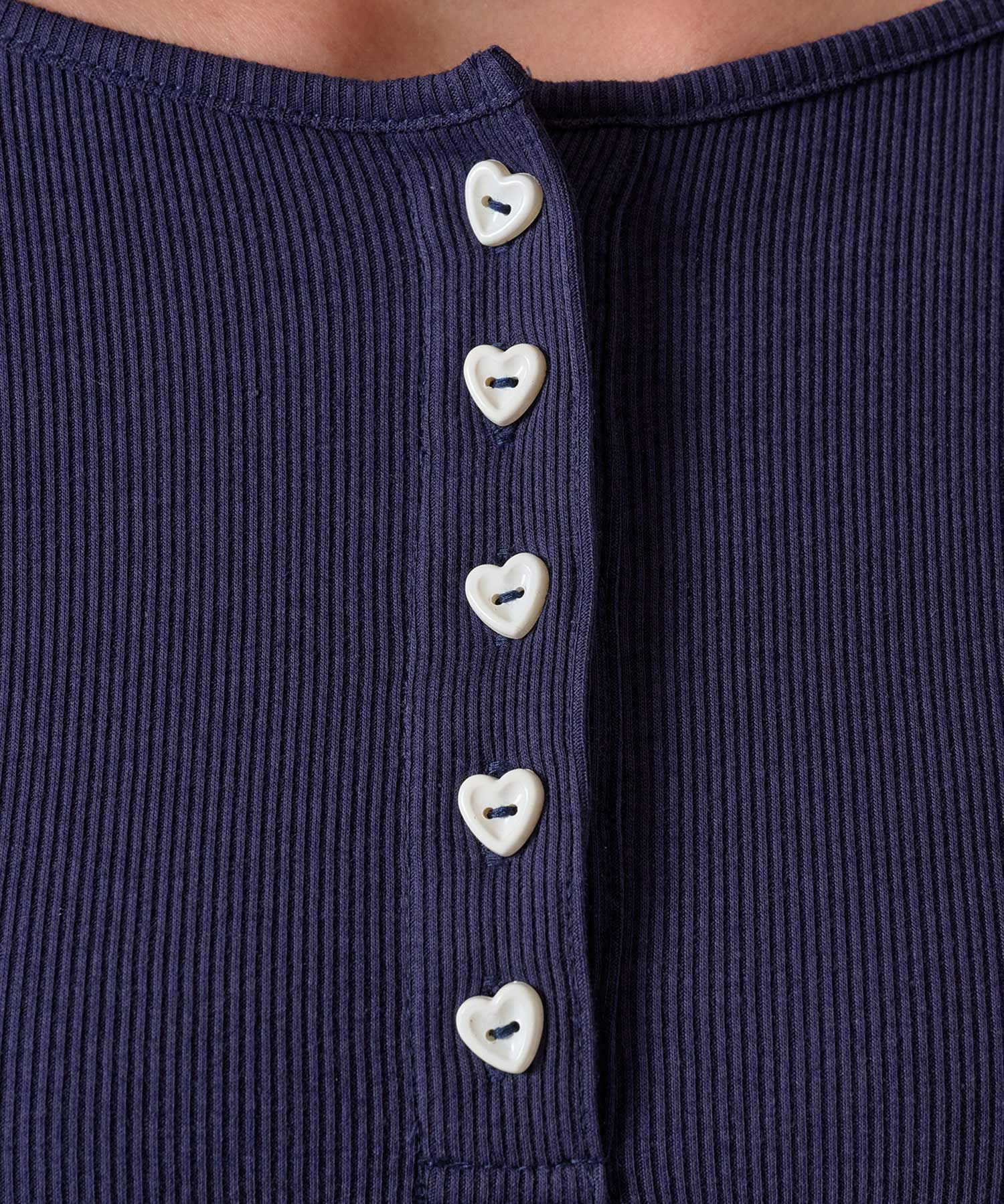 ハートボタン/ヘンリーネック/ロンT/ピンク/ホワイト/ネイビー