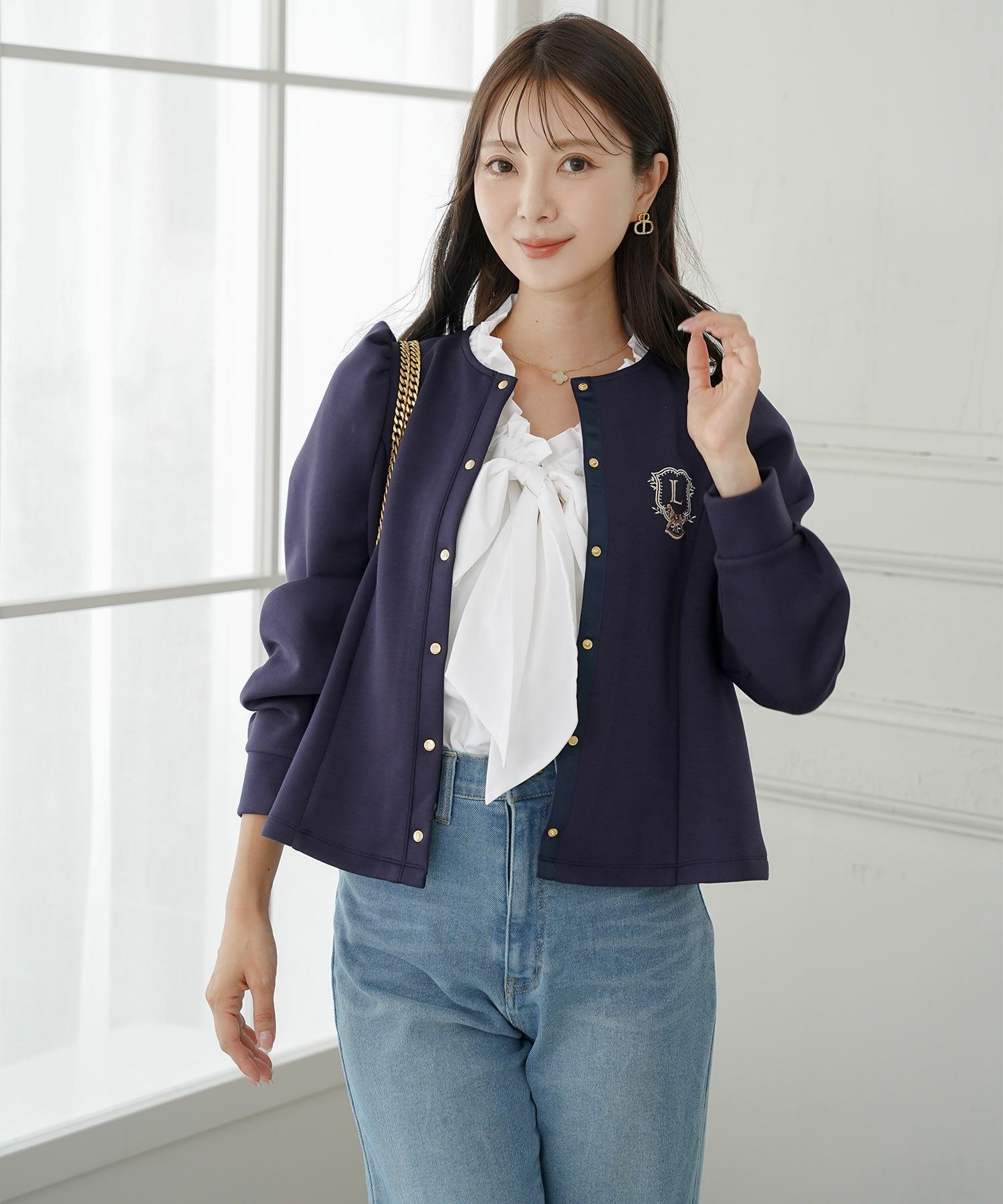 レデイースブラウストップスボウタイリボンドロスト半袖フレアスリーブバタフライスリーブ春夏フレアAラインホワイトネイビー上品綺麗めカジュアルフェミニン