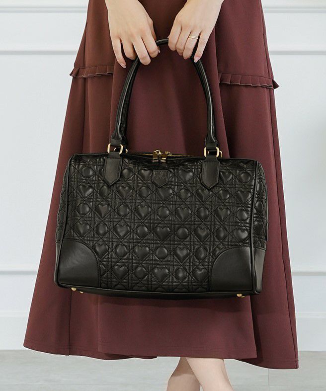 大容量レディースボストンバッグ旅行1泊2日2泊3日マザーズバッグ合皮キルティングハートキルティングフェミニンおしゃれバッグトラベルバッグ機内持ち込み軽量大人かわいい旅行バッグ