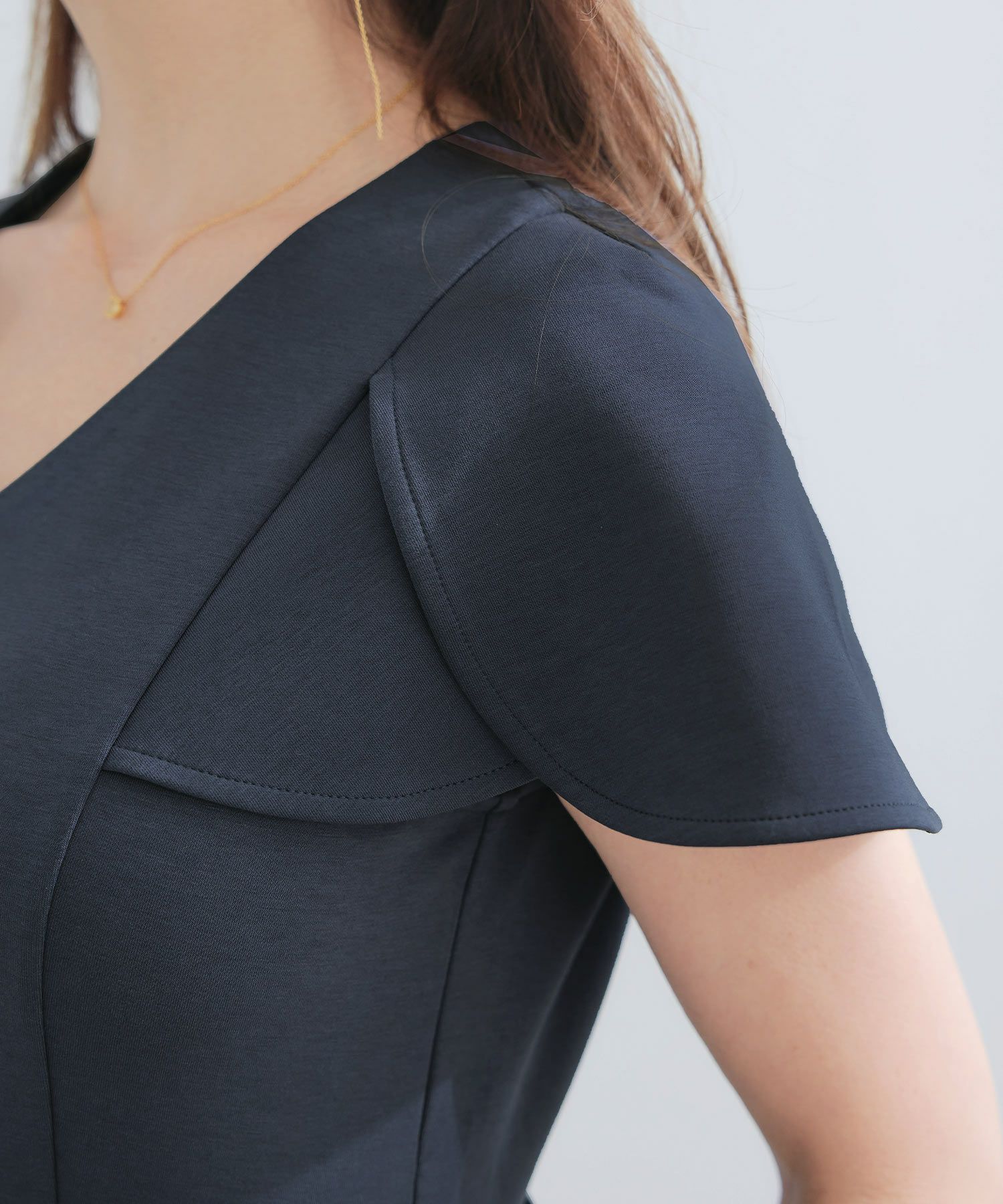 手洗い可かわいい上品きれいめ大人カジュアルシンプル体型カバーリラックスVネックジョイントスペース