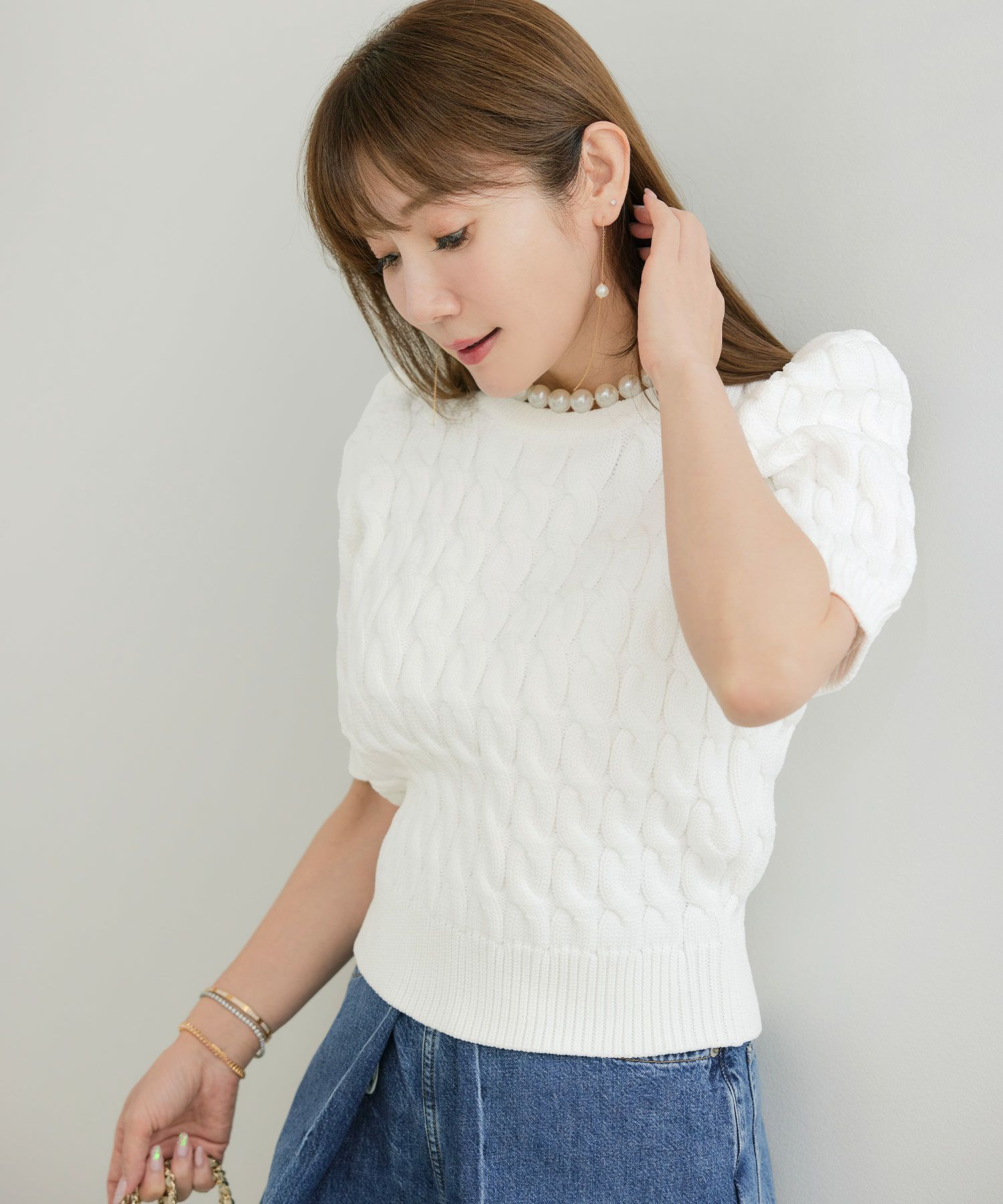 手洗い可かわいい上品きれいめ大人カジュアルシンプルパフスリーブオフィスジョイントスペース