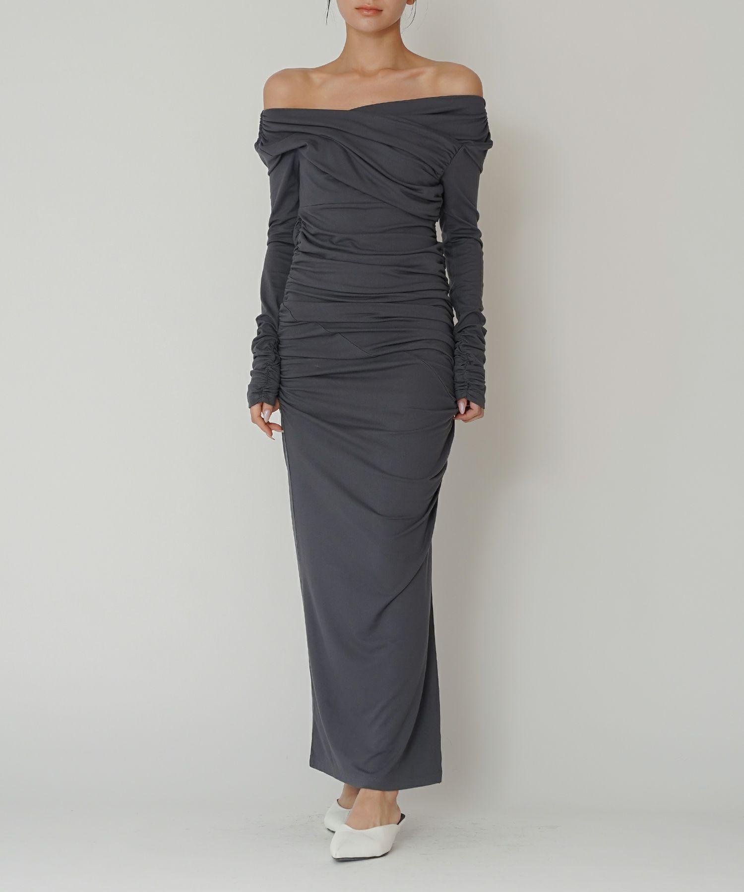 オフショル シャーリング ギャザー ワンピース KINO THE KEI 全4色｜ktk331-0100【1】