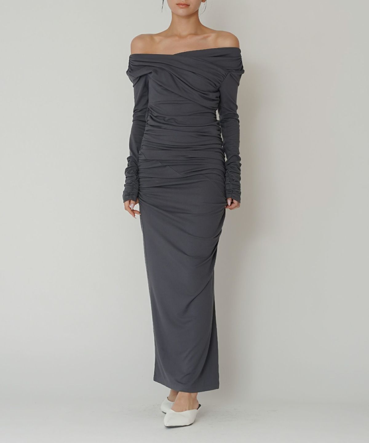 オフショル シャーリング ギャザー ワンピース KINO THE KEI 全4色｜ktk331-0100【1】