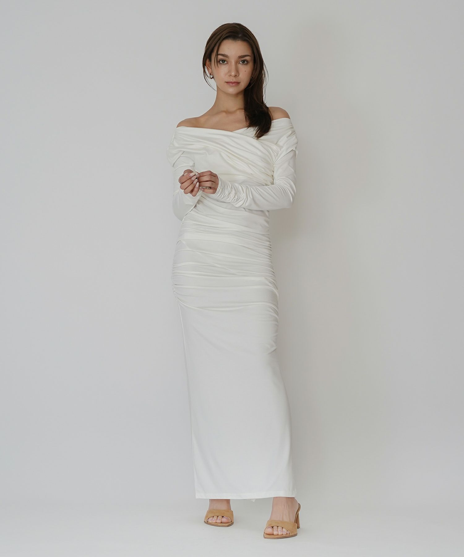 オフショル シャーリング ギャザー ワンピース KINO THE KEI 全4色｜ktk331-0100【1】