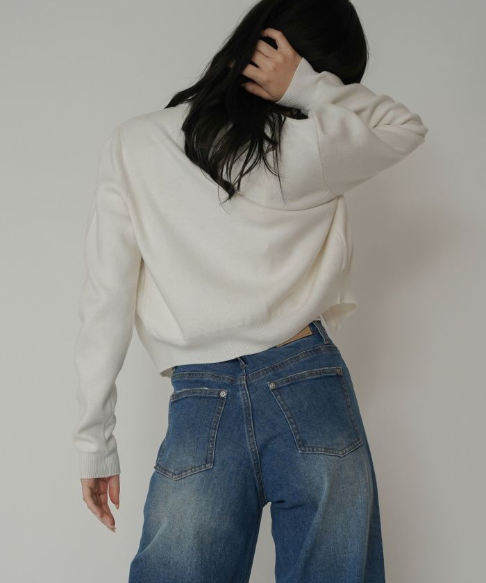 ニットトップス コンパクトカーデ ショート丈 ブランドロゴ付き タイトトップス 韓国風 綺麗め 細見え カジュアル KINO THE KEI