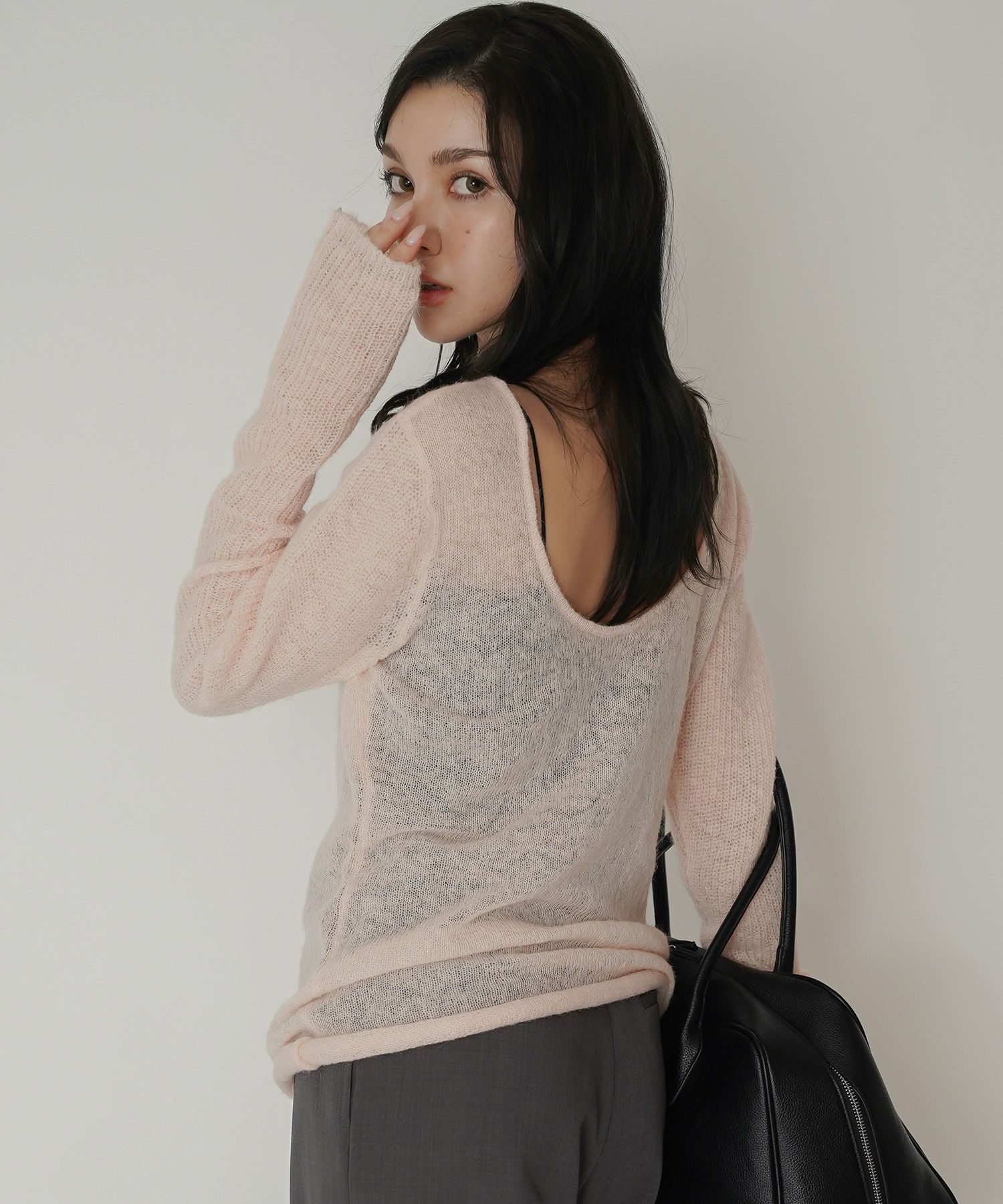 背中見せ 2way ラメニット シアーニット タイトトップス 韓国風 綺麗め 細見え カジュアル KINO THE KEI