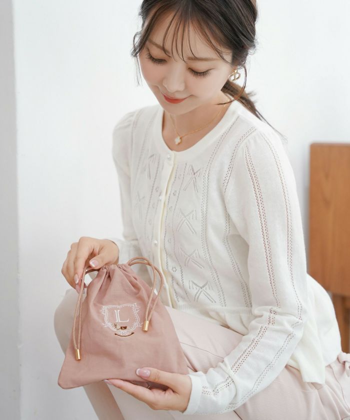 Sale! ❁ハンドメイド❁ White Linenアップリケ巾着3 木馬 エンブレム 刺繍 巾着 3点セット le reve vaniller 全2色