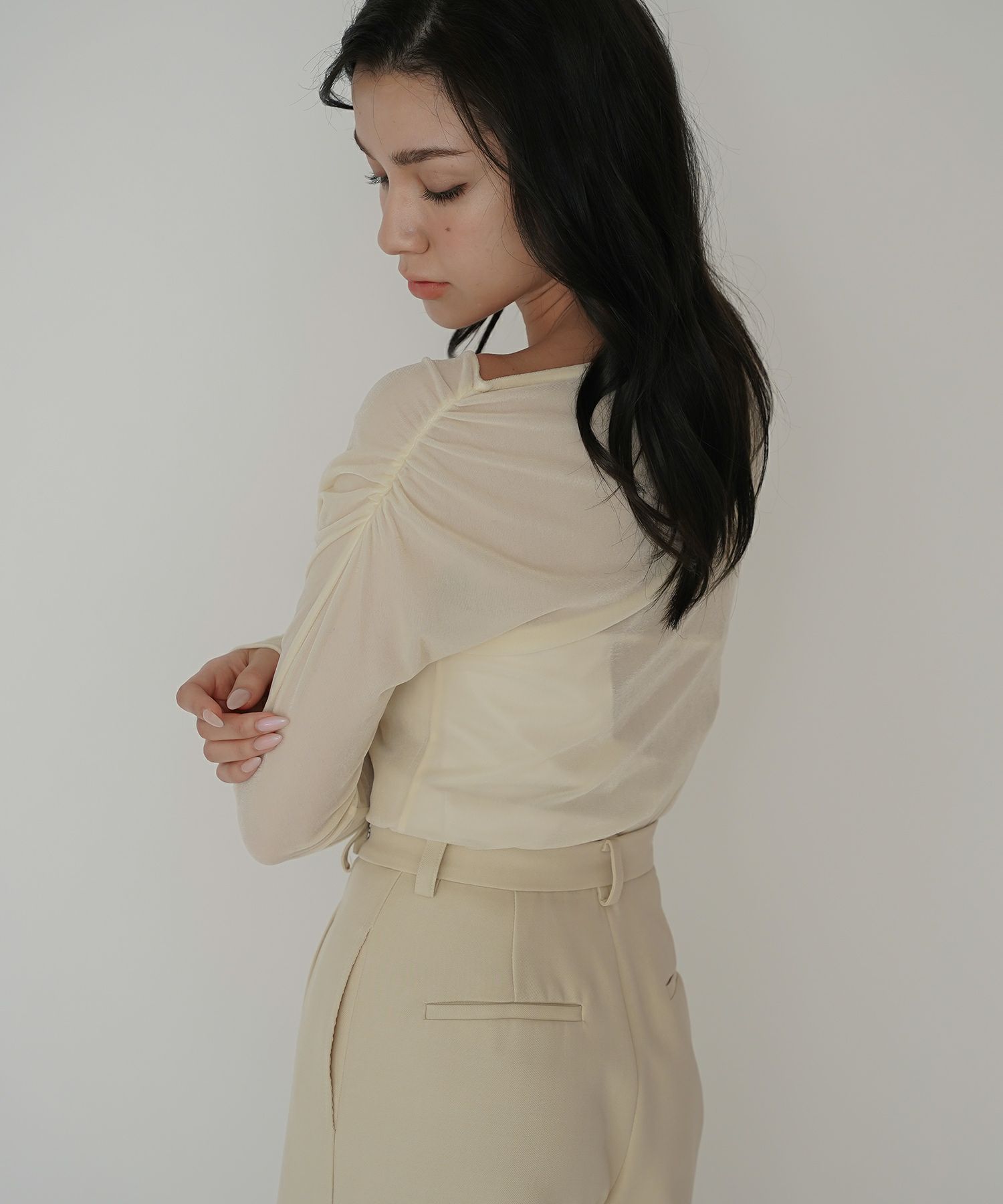 シアートップス レイヤード オフショルトップス ドレープ タイトトップス ベロア素材 韓国風 綺麗め 細見え カジュアル KINO THE KEI