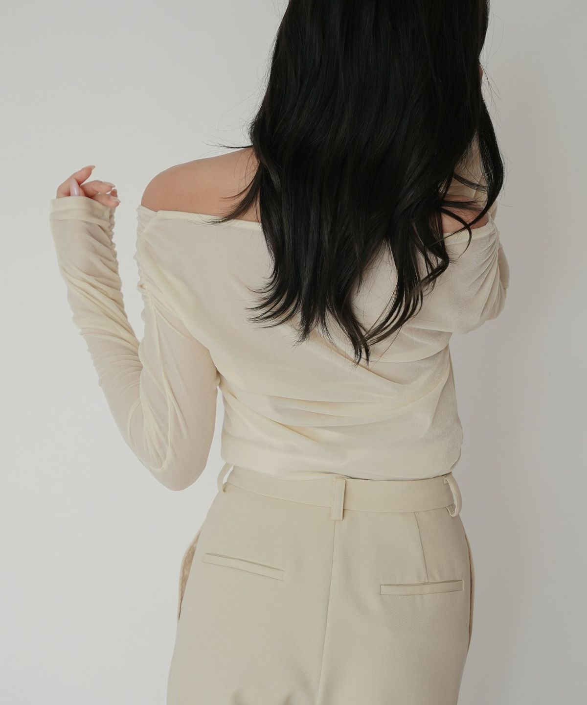 シアートップス レイヤード オフショルトップス ドレープ タイトトップス ベロア素材 韓国風 綺麗め 細見え カジュアル KINO THE KEI