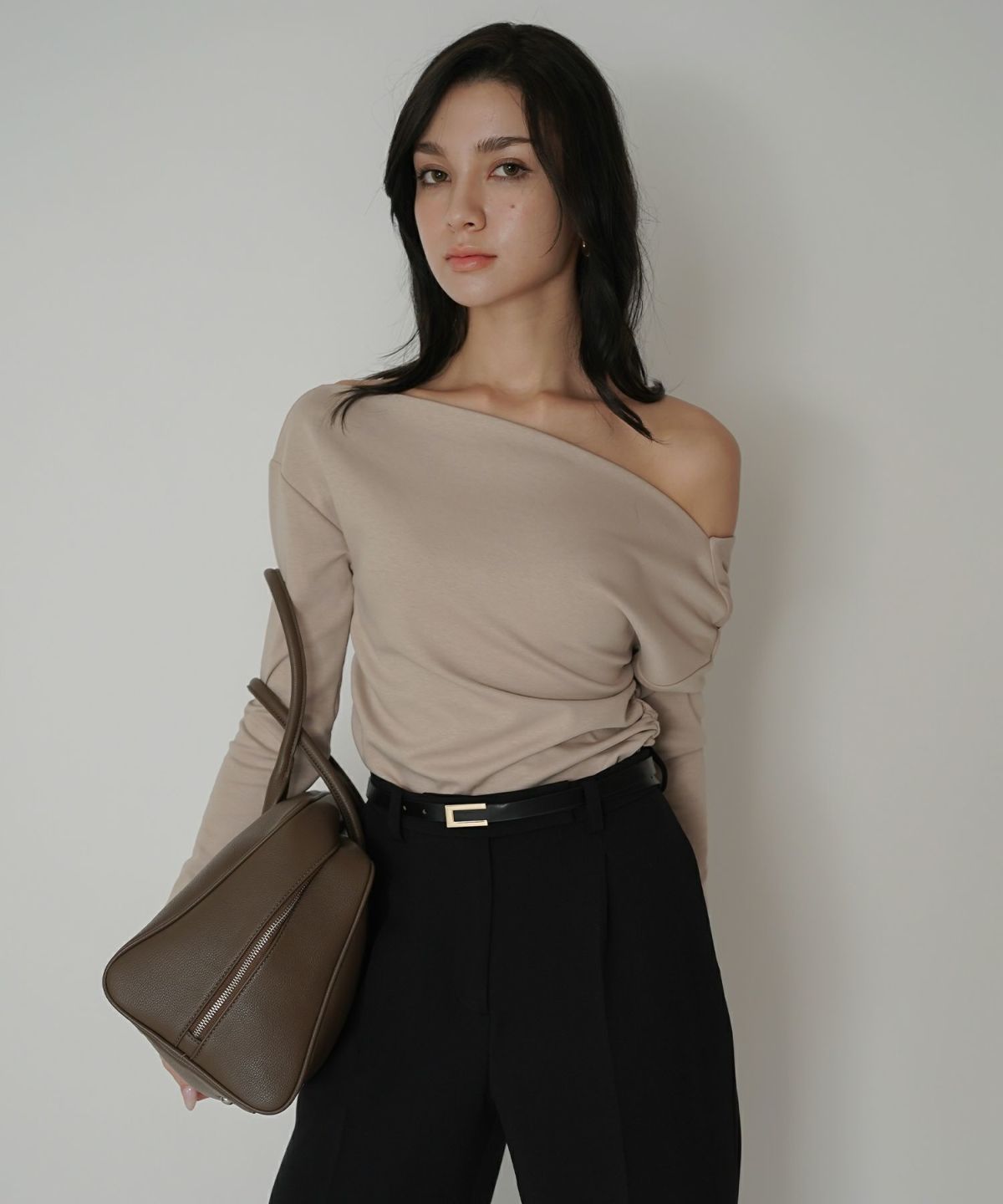 カットソー セットアップ オフショルトップス ドレープ タイトトップス 韓国風 綺麗め 細見え カジュアル KINO THE KEI