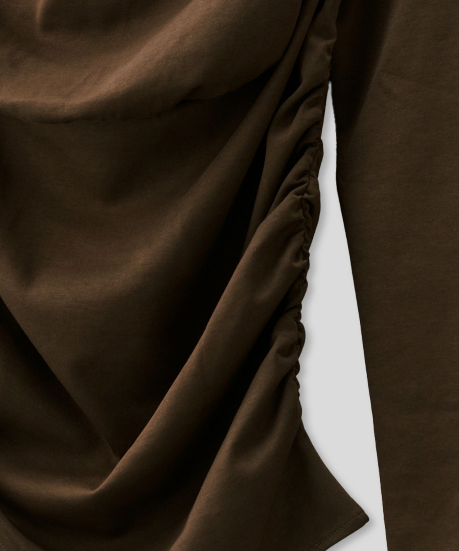 カットソー セットアップ オフショルトップス ドレープ タイトトップス 韓国風 綺麗め 細見え カジュアル KINO THE KEI