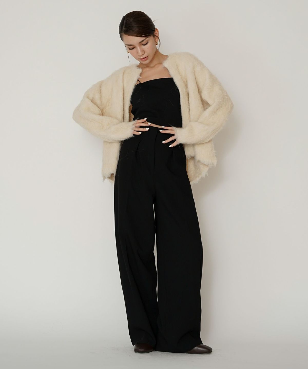 オフィス スラックス ワイドパンツ セミワイド フォーマル 万能 感動 着回し 韓国風 綺麗め 細見え カジュアル KINO THE KEI