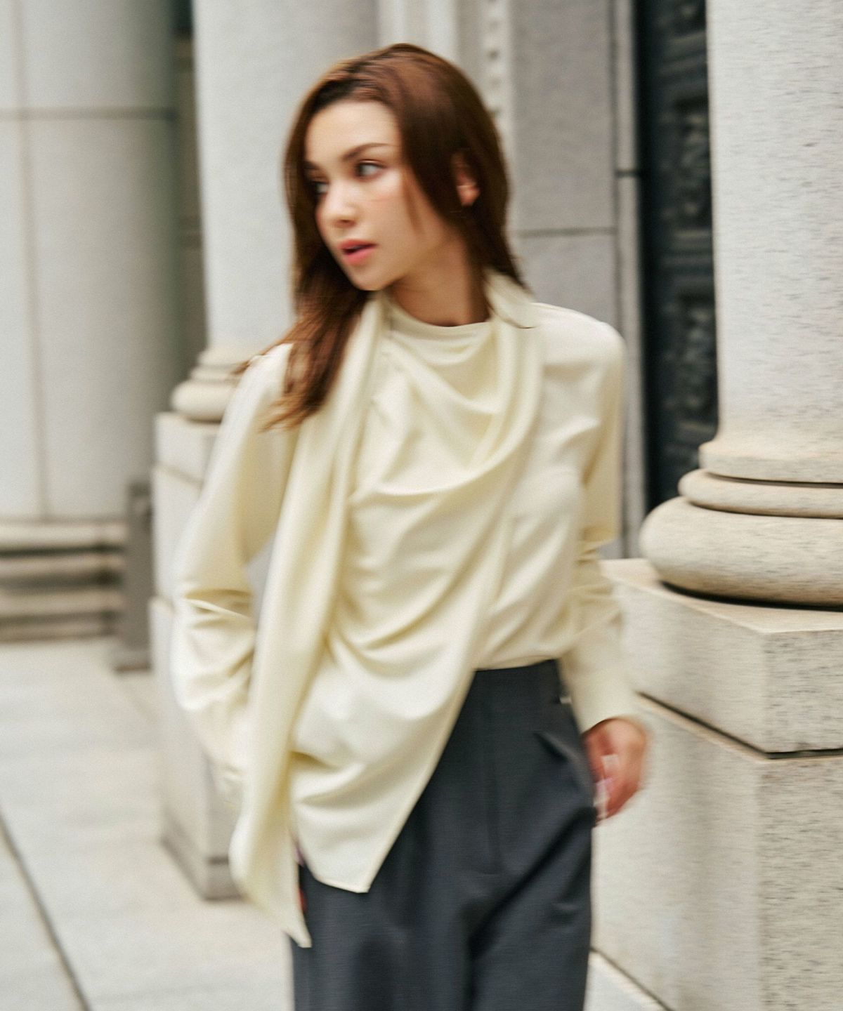 フレアシルエット お仕事 オフィス ディナー フォーマル ドレープ モード 変形シャツ  韓国風 綺麗め 細見え カジュアル KINO THE KEI