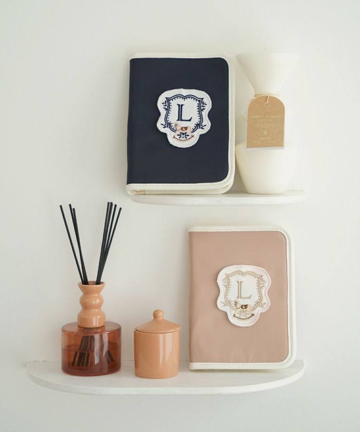 木馬 エンブレム 刺繍 撥水 マルチ ケース le reve vaniller 全2