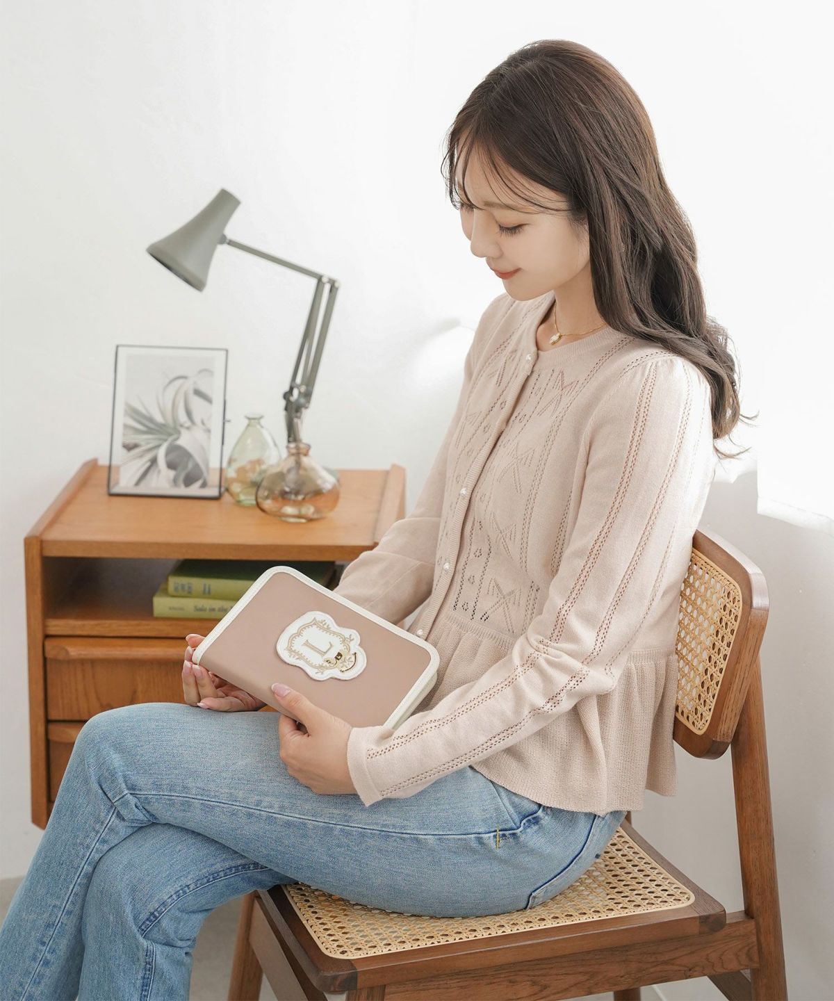 母子手帳ケースおしゃれ母子手帳ポーチ収納ケース通院ケース診察券ケース保険証ケースファスナータイプマルチケースフェミニンプレゼントギフト出産祝い出産準備2人用3人用カードポケット多機能軽量薄型ママアイテムベビー用品マタニティグッズ