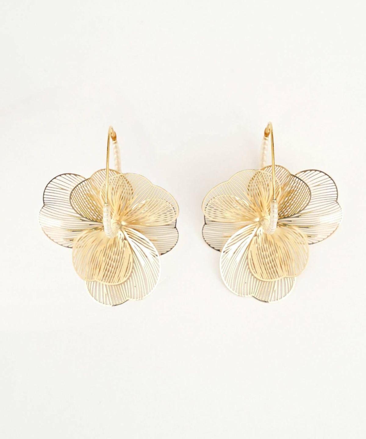 シアー フラワー ピアス Sheer Flower Pierce