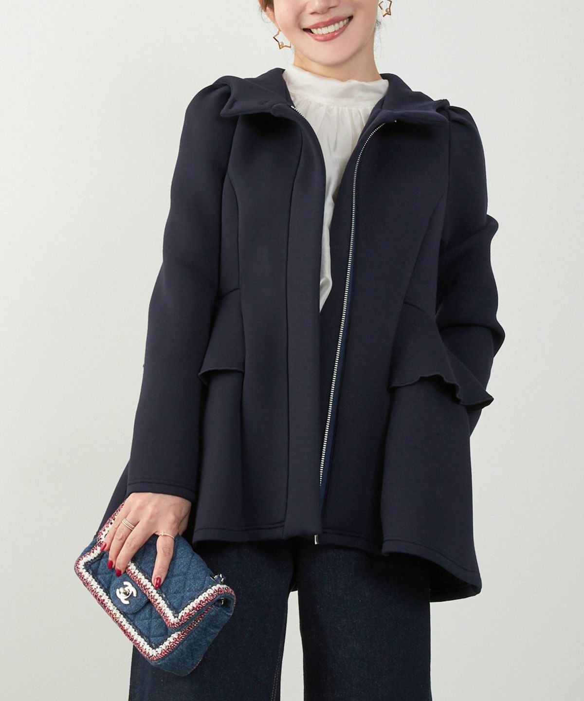 レディース ライトアウター 長袖 大人カジュアル オフィス きれいめ 体型カバー ペプラム スタンドカラー 春 秋 ジョイントスペース