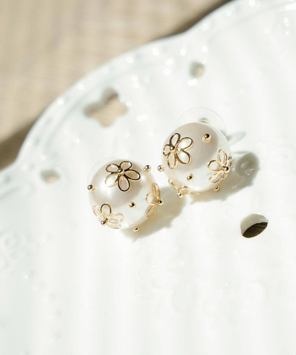 シースルー フラワー パール ピアス イヤリング See Through Flower Pearl Pierce Earring