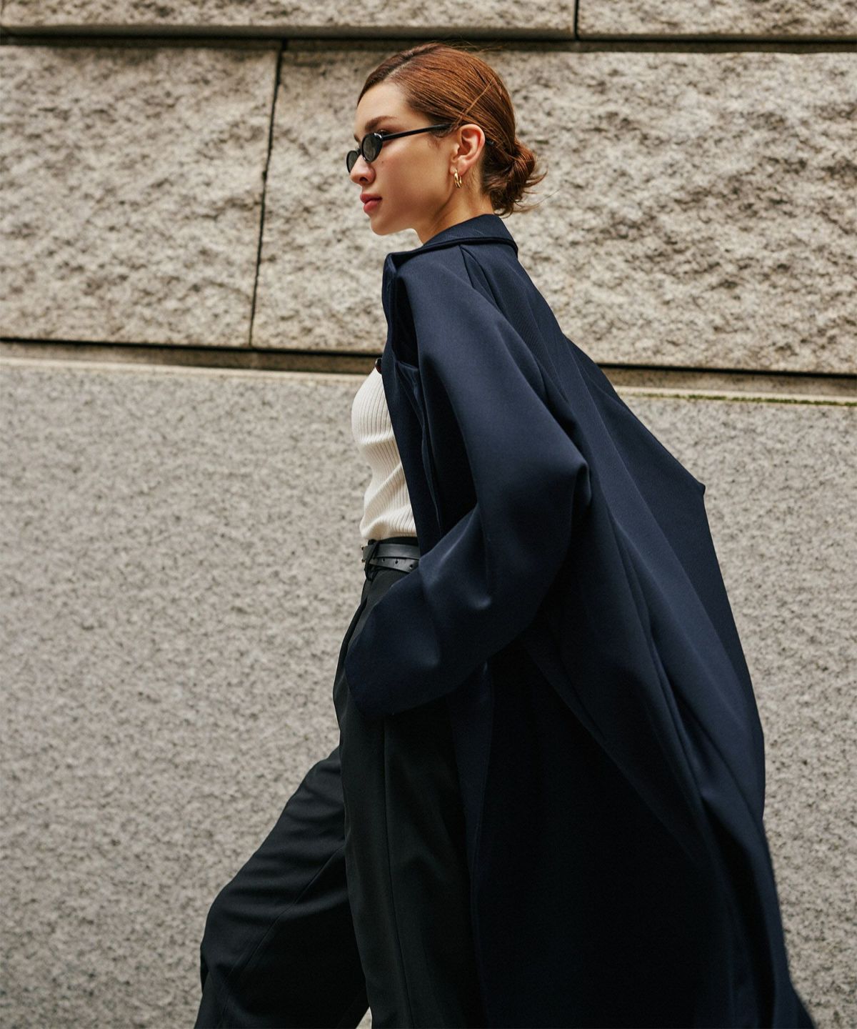 ユニセックス オーバーコート チェスターコート スタンドカラー トレンチコート モード ロングコート 丸いシルエット 韓国風 綺麗め 細見え カジュアル KINO THE KEI