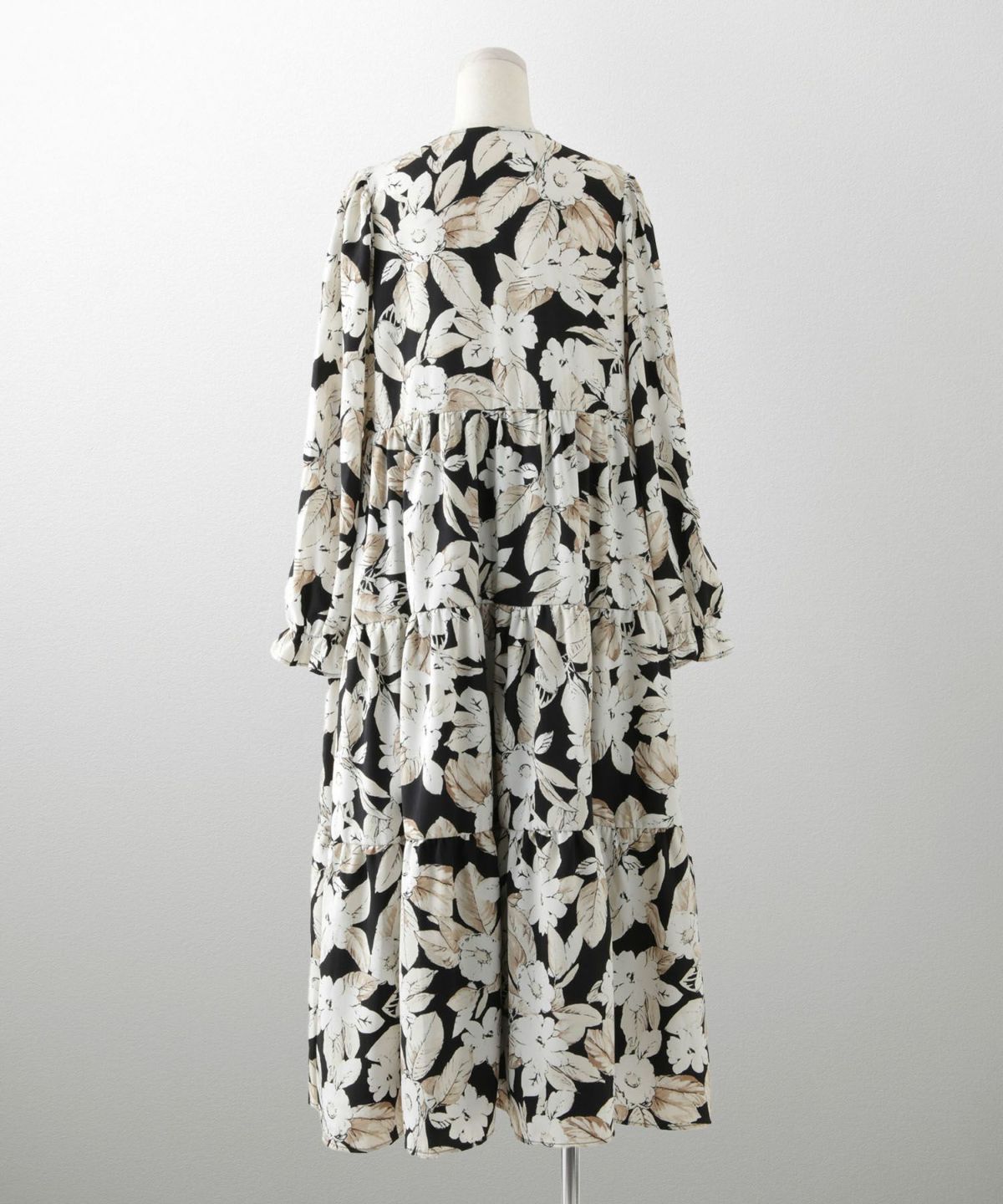 花柄 ティアード ワンピース レディース 大花柄 フラワー エレガント ロング丈 ネイビー/ブラック/M/長袖