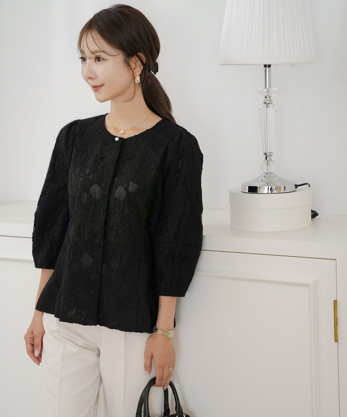 レース ブラウス 起毛 トップス 花柄 ペイズリー ランタンスリーブ 二の腕カバー パールボタン 7分袖 フェミニン 秋冬 ウエストシェイプ 大人可愛い 上品 華やか フェミニン エレガント きれいめ