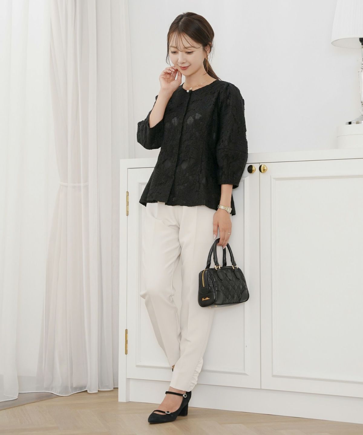 レース ブラウス 起毛 トップス 花柄 ペイズリー ランタンスリーブ 二の腕カバー パールボタン 7分袖 フェミニン 秋冬 ウエストシェイプ 大人可愛い 上品 華やか フェミニン エレガント きれいめ