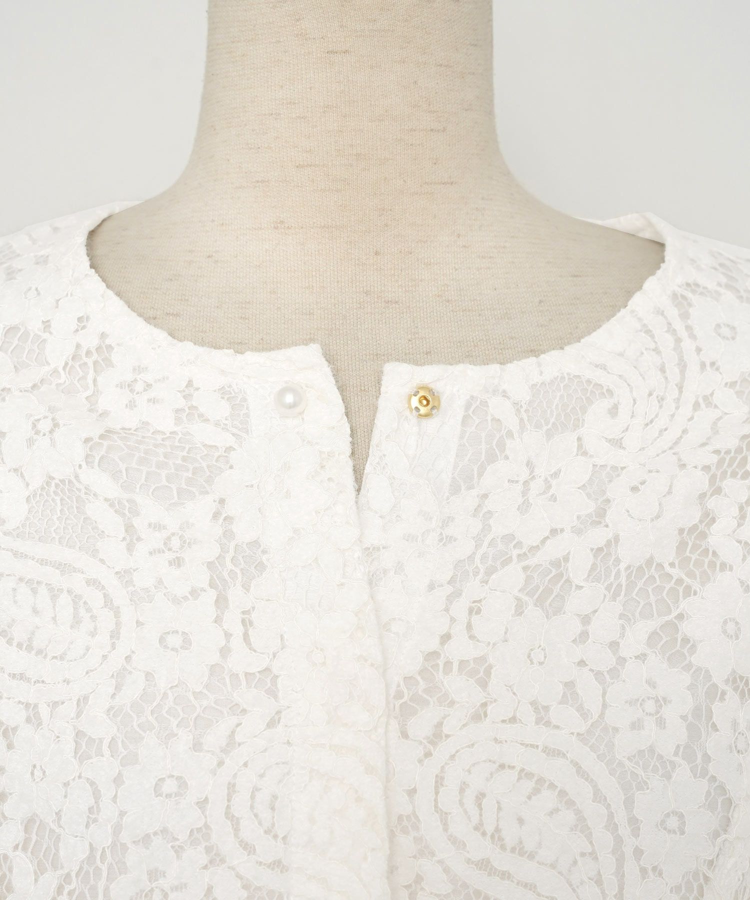 レース ブラウス 起毛 トップス 花柄 ペイズリー ランタンスリーブ 二の腕カバー パールボタン 7分袖 フェミニン 秋冬 ウエストシェイプ 大人可愛い 上品 華やか フェミニン エレガント きれいめ