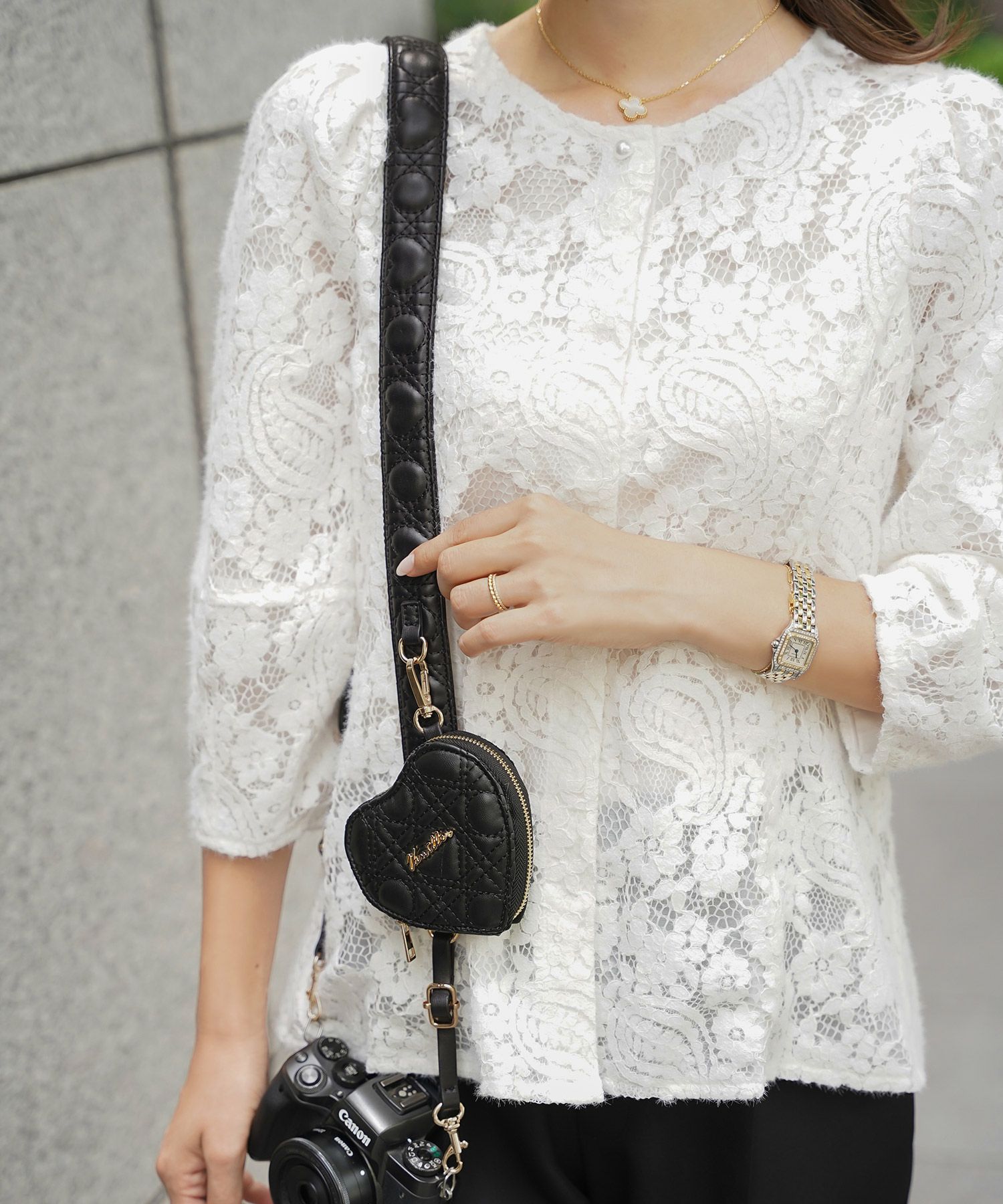 小物 ストラップ マルチウェイ カメラ スマホ スマホケース ハンディファン 手持ち 扇風機 うちわ ハートキルティング カワイイ おしゃれ トレンド