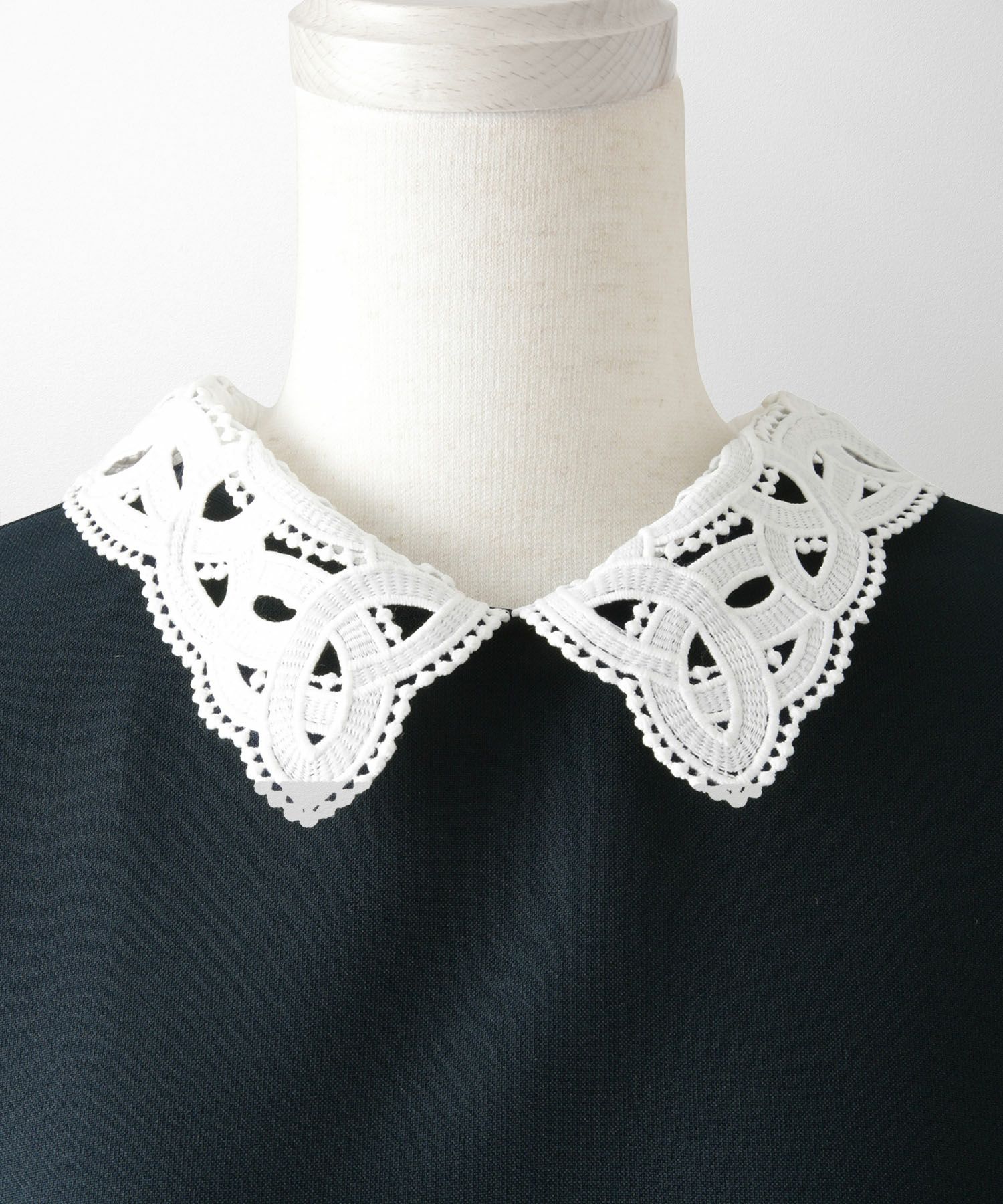 レース 襟付き ブラウス レディース レース襟 長袖 フレア ペプラム チュニック きれいめ 洗える ホワイト/ネイビー/ブラック/M