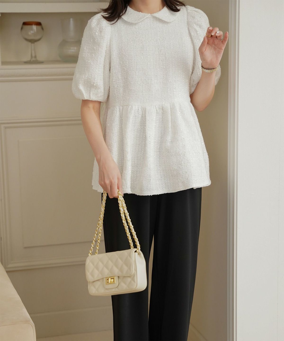 襟付き ツイード ペプラムトップス 丸襟 ツイード ラメ オフィス 学校行事 きれいめ 半袖 ホワイト/ネイビー/M