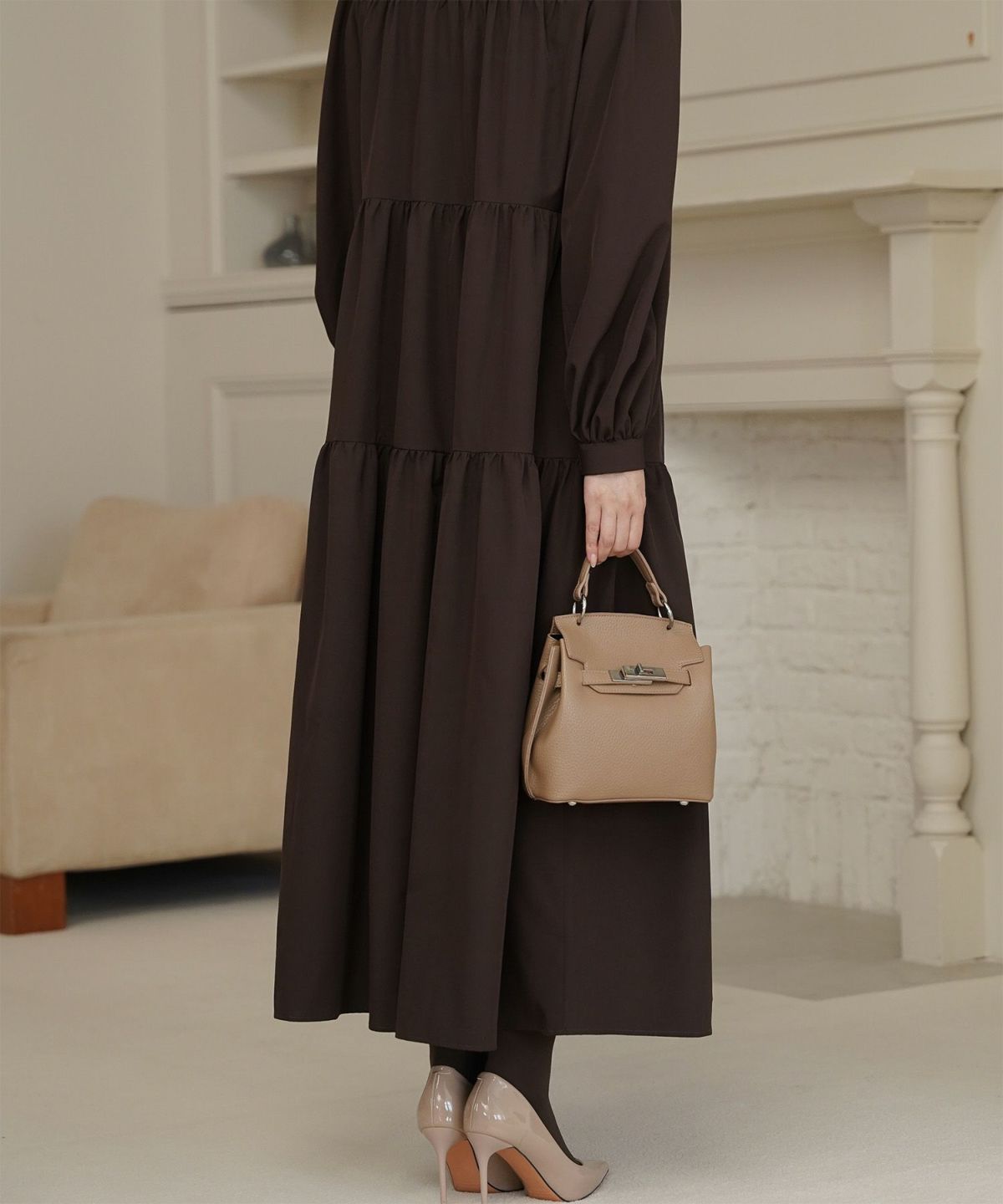 レディース 春 秋 冬 ティアードワンピース ロングワンピース マキシ丈 きれいめ 洗える ブラウン/ブラック/S/M/長袖