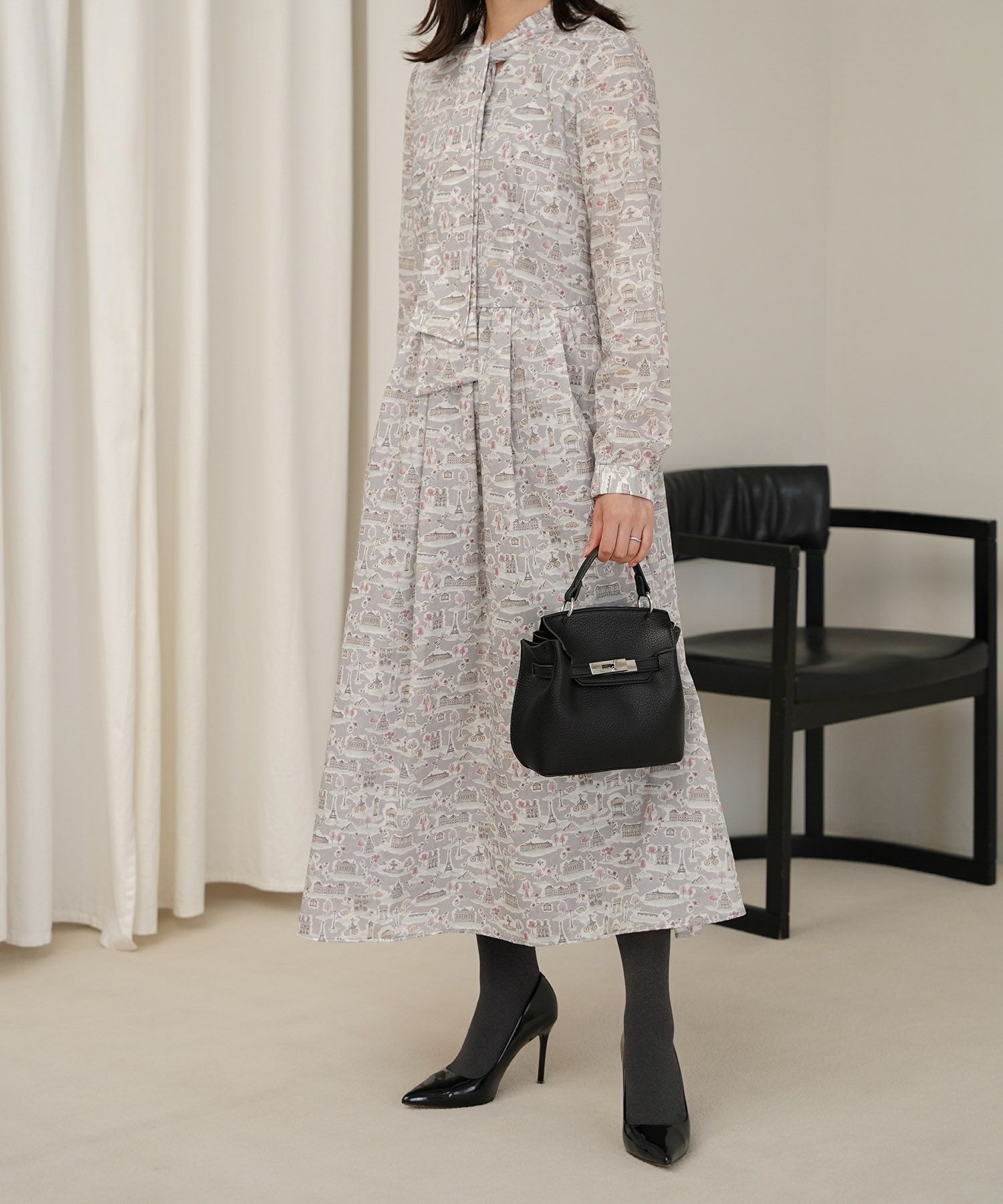 レディース ワンピース ボウタイ リバティ柄 長袖 パリ 陶器 長袖 きれいめ 上品 洗える グレー/ピンク/ブルー/ベージュ/M