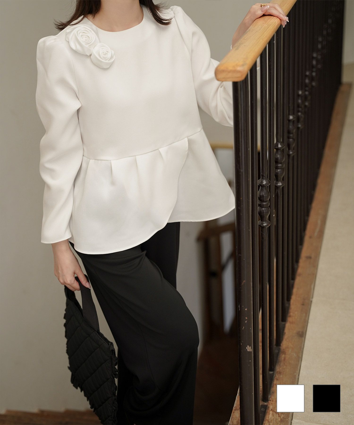 バラモチーフ クロス トップス ラウス  サテン 薔薇 ペプラム 長袖 セレモニー オケージョン 上品 オフィス ホワイト/ブラック/M/長袖