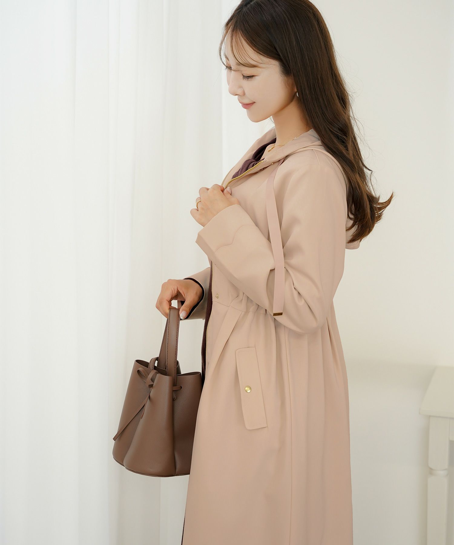 マウンテンパーカー スカラップ デザイン アウター 大人フェミニン 春 秋 きれいめ カジュアル フード付き  通勤  アウター 通学 デイリー オフィスカジュアル レディース ロング丈 アイボリー ピンクベージュ ネイビー