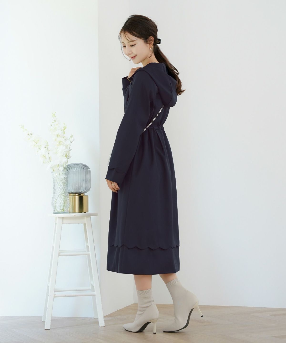 マウンテンパーカー スカラップ デザイン アウター 大人フェミニン 春 秋 きれいめ カジュアル フード付き  通勤  アウター 通学 デイリー オフィスカジュアル レディース ロング丈 アイボリー ピンクベージュ ネイビー