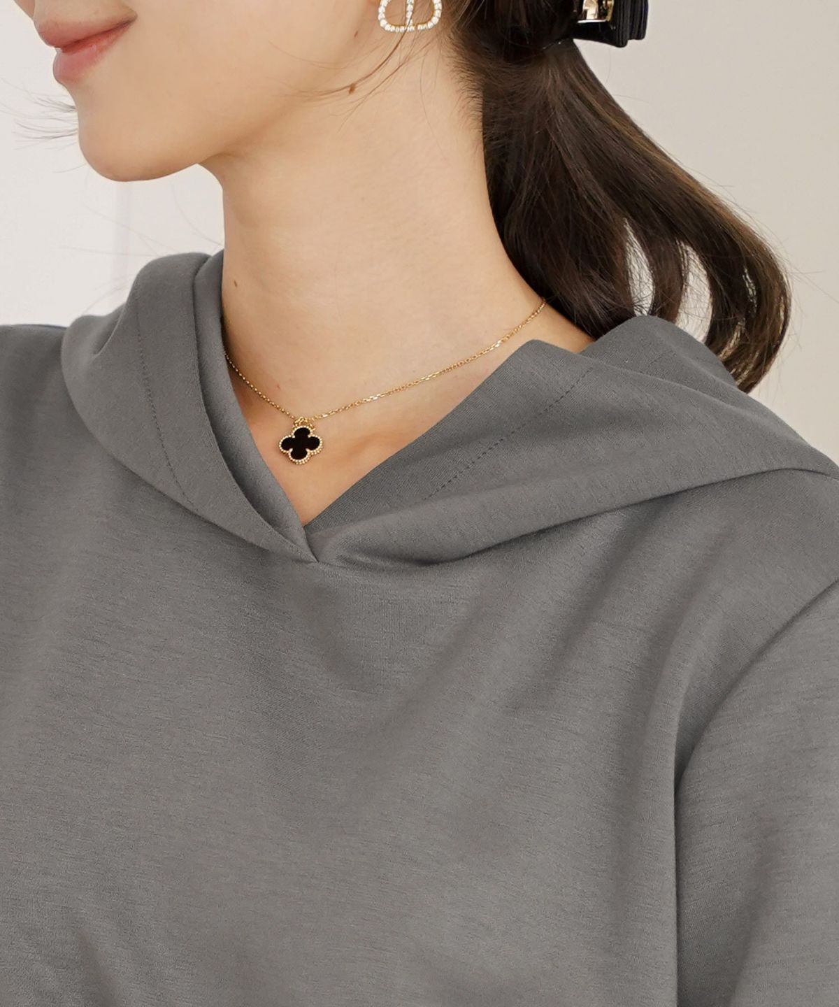 ダンボールニット オーガンジー ドッキング フード付き 長袖 ハイウエスト スタイルアップ 3段切替 大人フェミニン カジュアル フェミニン 体型カバー 秋冬 きれいめ 上品 ワンピース パーカー ピンク ライラック ネイビー チャコール