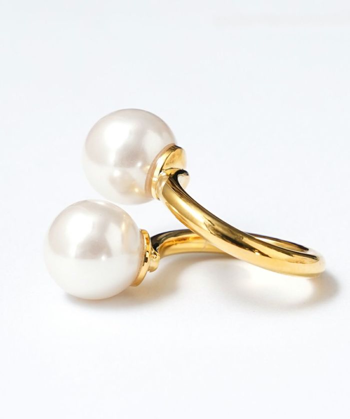 ツイスト ボリューム パール リング Twist Volume Pearl Ring