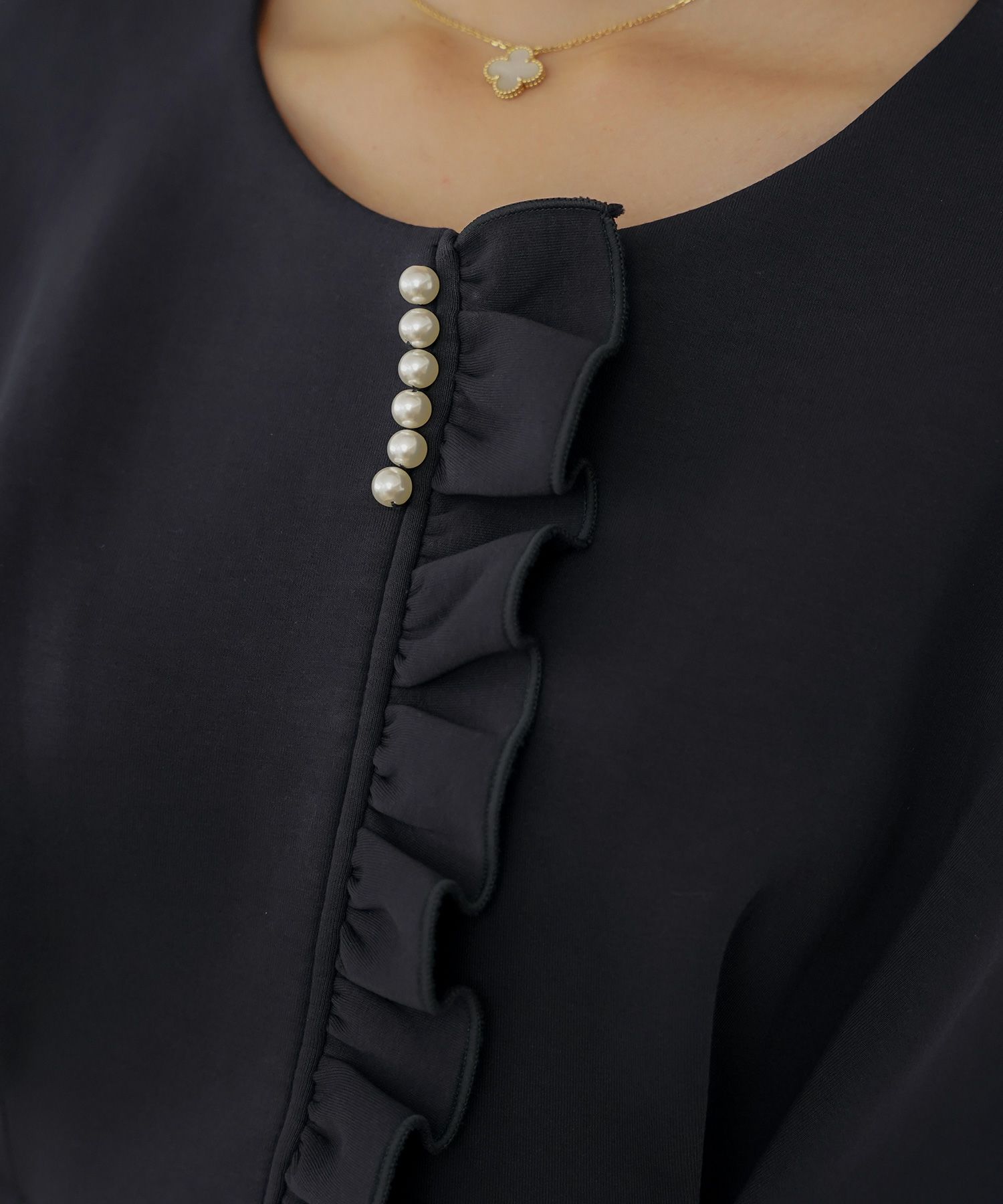 アウター ダンボールニット ロング丈 通勤 結婚式 披露宴 セレモニー 成人式 同窓会 デート 女子会 誕生日会 演奏会 発表会 七五三 20代 30代 パール フリル 長袖 オケージョン アイボリー ネイビー