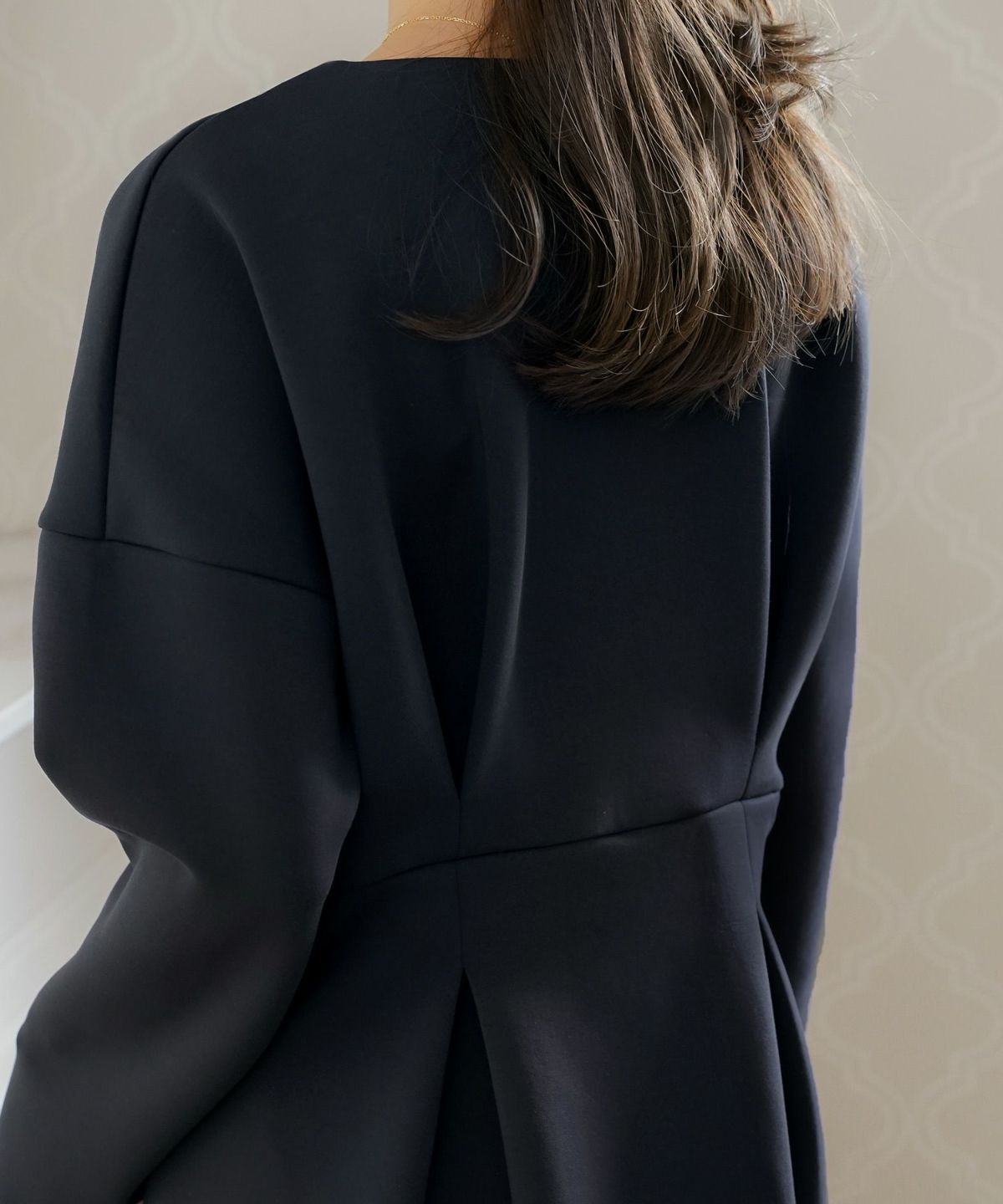 アウター ダンボールニット ロング丈 通勤 結婚式 披露宴 セレモニー 成人式 同窓会 デート 女子会 誕生日会 演奏会 発表会 七五三 20代 30代 パール フリル 長袖 オケージョン アイボリー ネイビー