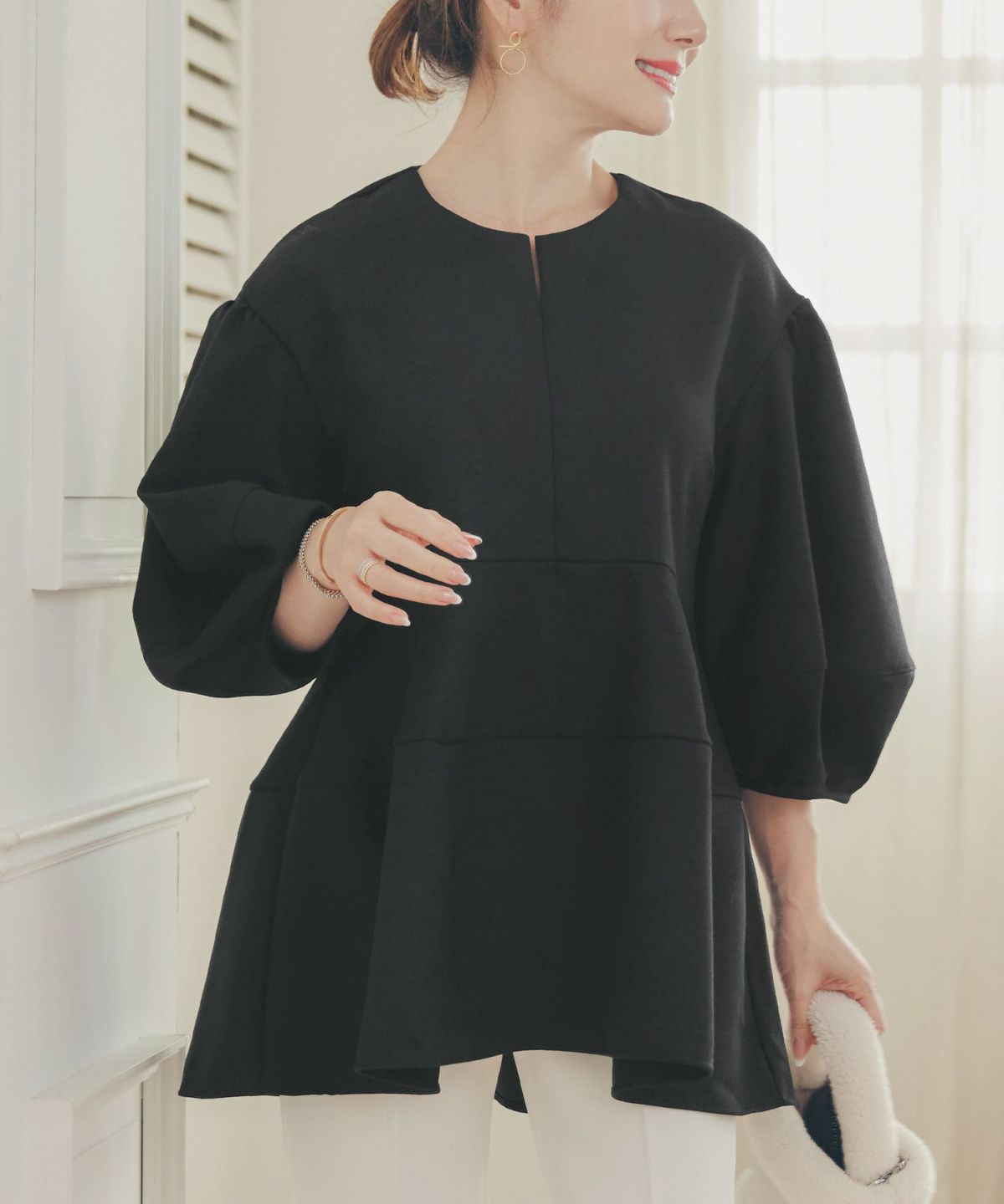 手洗い可 オフィス オケージョン シンプル かわいい きれいめ おしゃれ 白 黒 アンチピリング 日本製 体型カバー ジョイントスペース