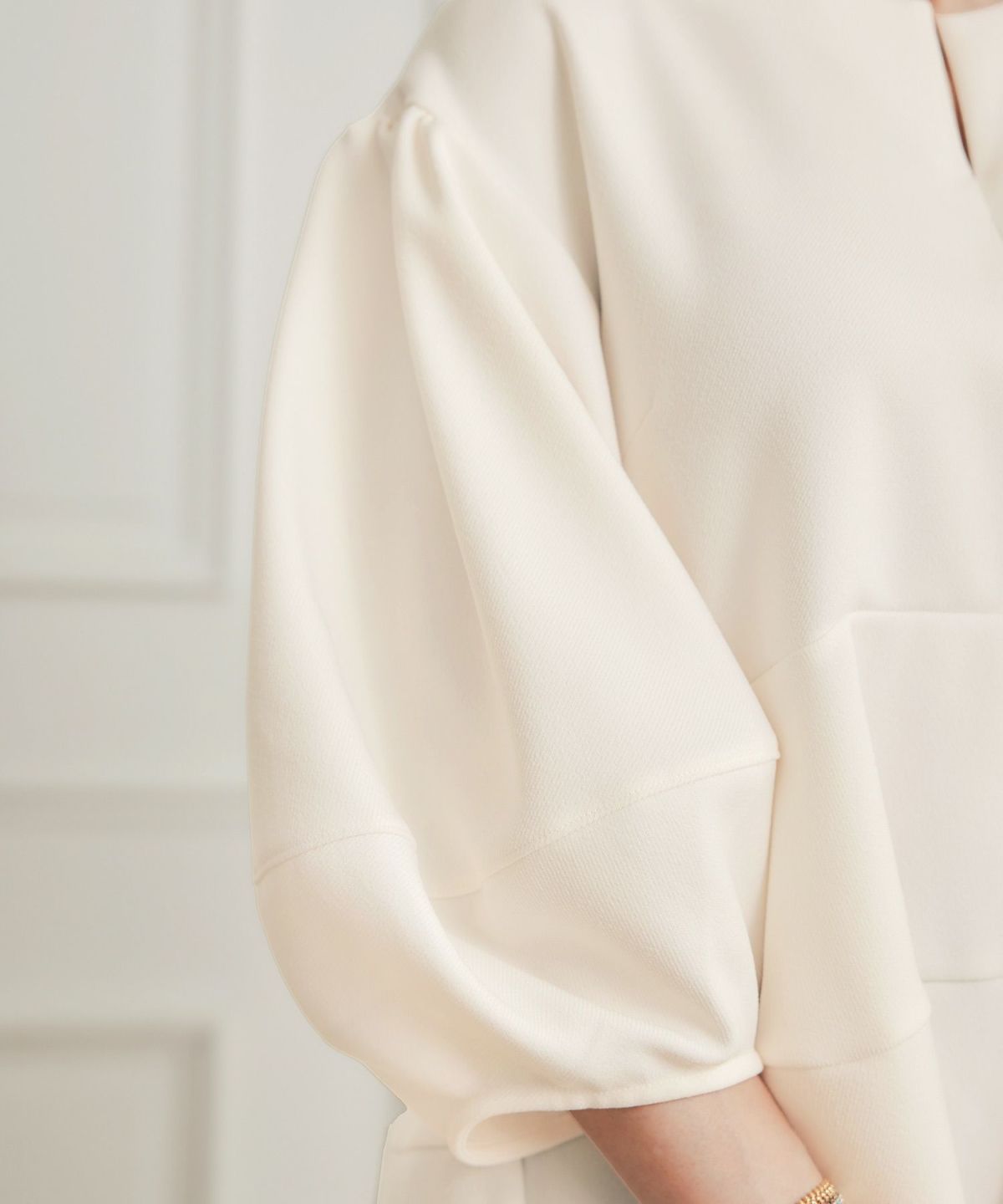 手洗い可 オフィス オケージョン シンプル かわいい きれいめ おしゃれ 白 黒 アンチピリング 日本製 体型カバー ジョイントスペース