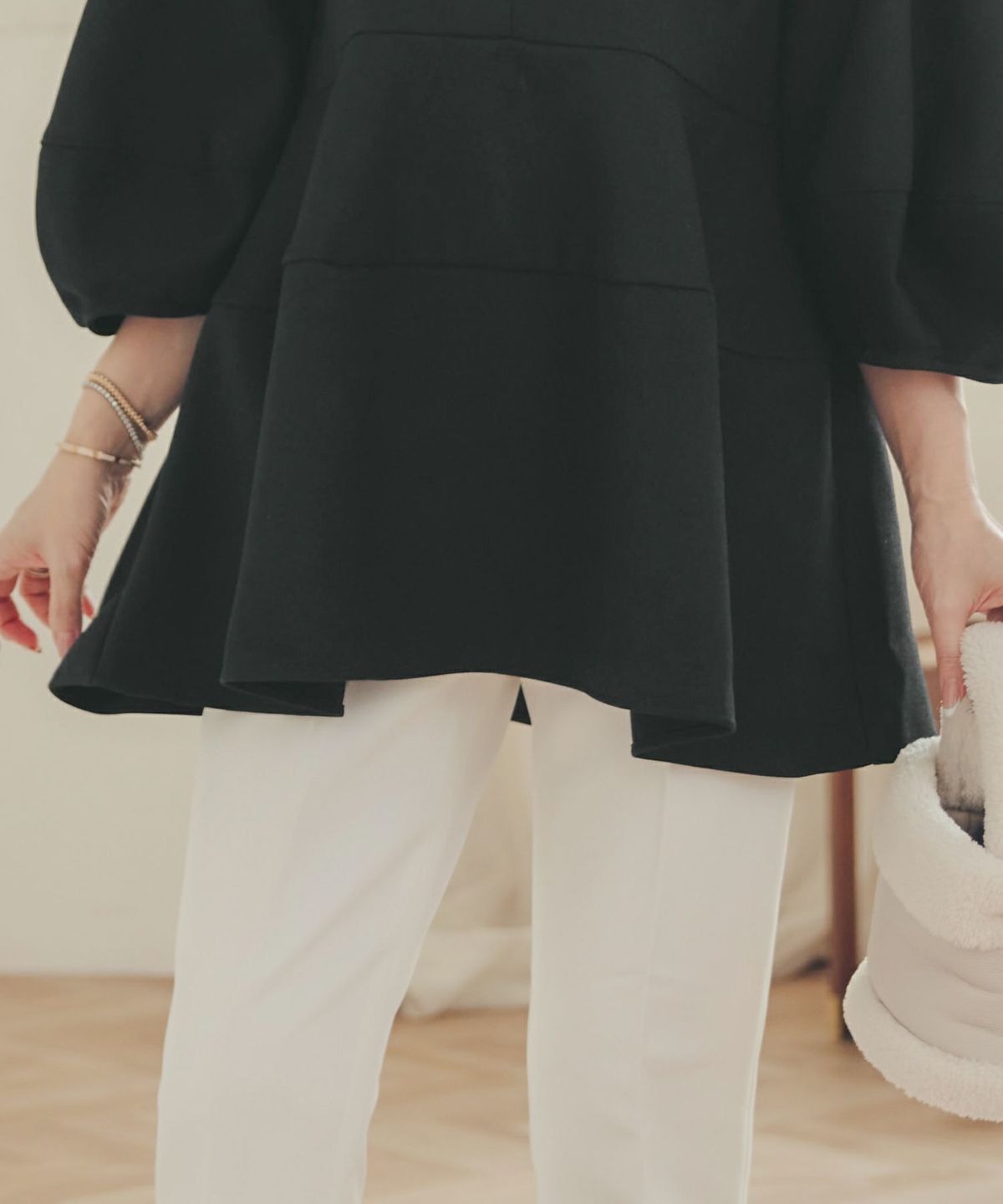 手洗い可 オフィス オケージョン シンプル かわいい きれいめ おしゃれ 白 黒 アンチピリング 日本製 体型カバー ジョイントスペース