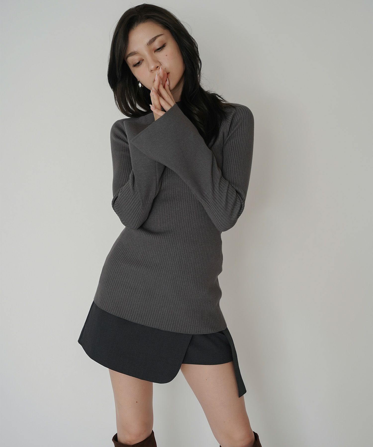 ミニスカート ショート丈 ミニボトム ウエストゴム 台形 タイトスカート 制服 韓国風 綺麗め 細見え カジュアル KINO THE KEI