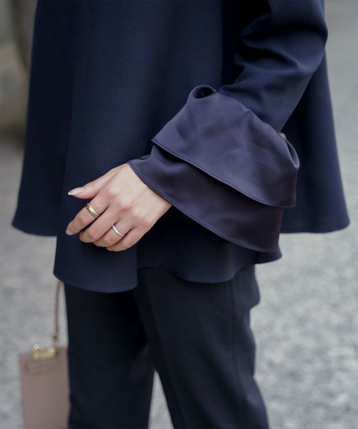heveフィンスリーブブラウス　ブラック 24ss 美品 HYKE バルーン スリーブ ブラウス ブラック サイズ 1