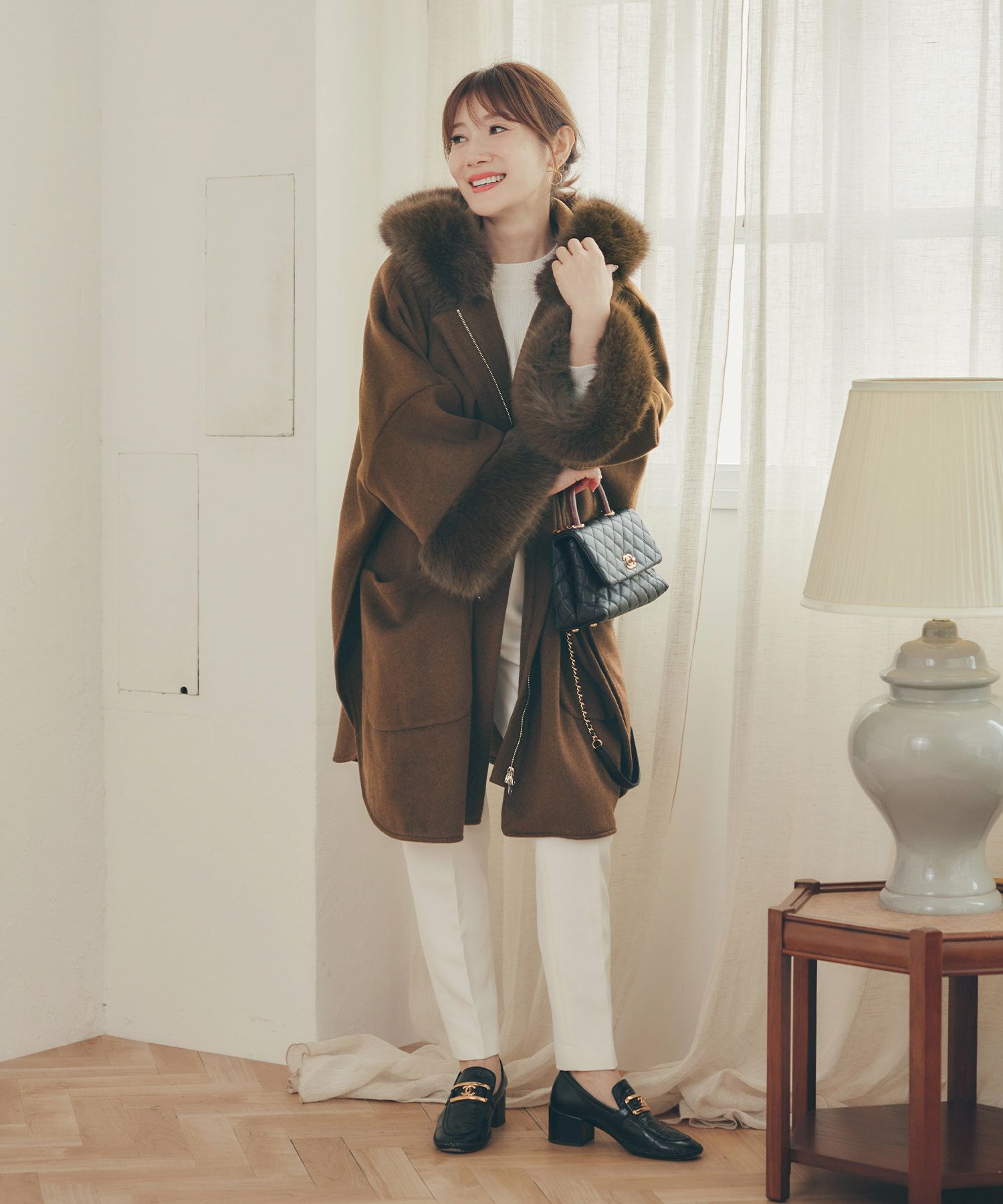 Winter-SALE フェイクファー ケープ ポンチョ Liala×PG 全3色｜lpg141