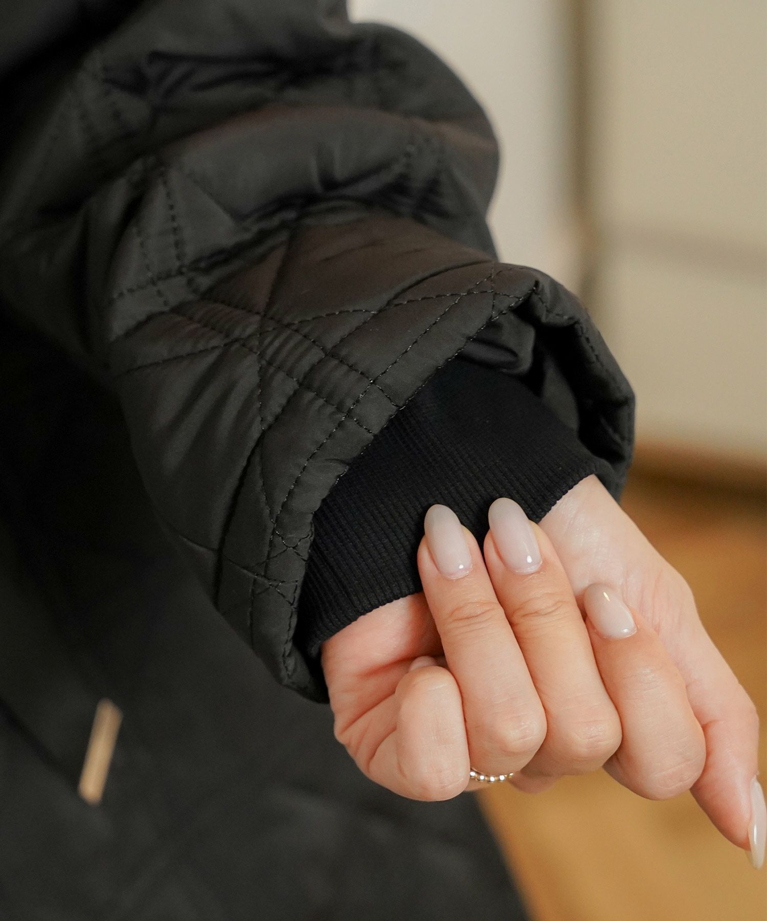 レデイース アウター キルティング ダウン ロング丈 ダイヤ柄 オシャレ コート ダウン 中綿 ２WAY 上品 エレガント カワイイ ベージュ ピンク ネイビー ブラック ホワイト フリル リボン 低身長 ジャケット