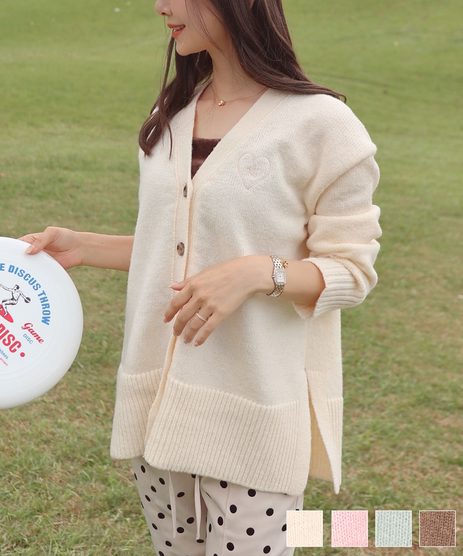 カーディガン ゆったり 刺繍 ハート ロゴ ピンク ミント ブラウン アイボリー スリット 大きめ ミドルゲージ 可愛い フェミニン 上品 カジュアル エレガント