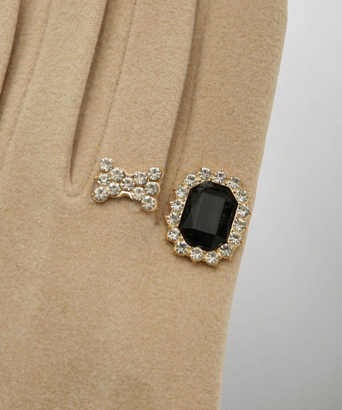 ビジュー リング グローブ レディース グローブ 手袋 シンプル ジュエリー 裏起毛 防寒 秋 冬 ベージュ/ブラック