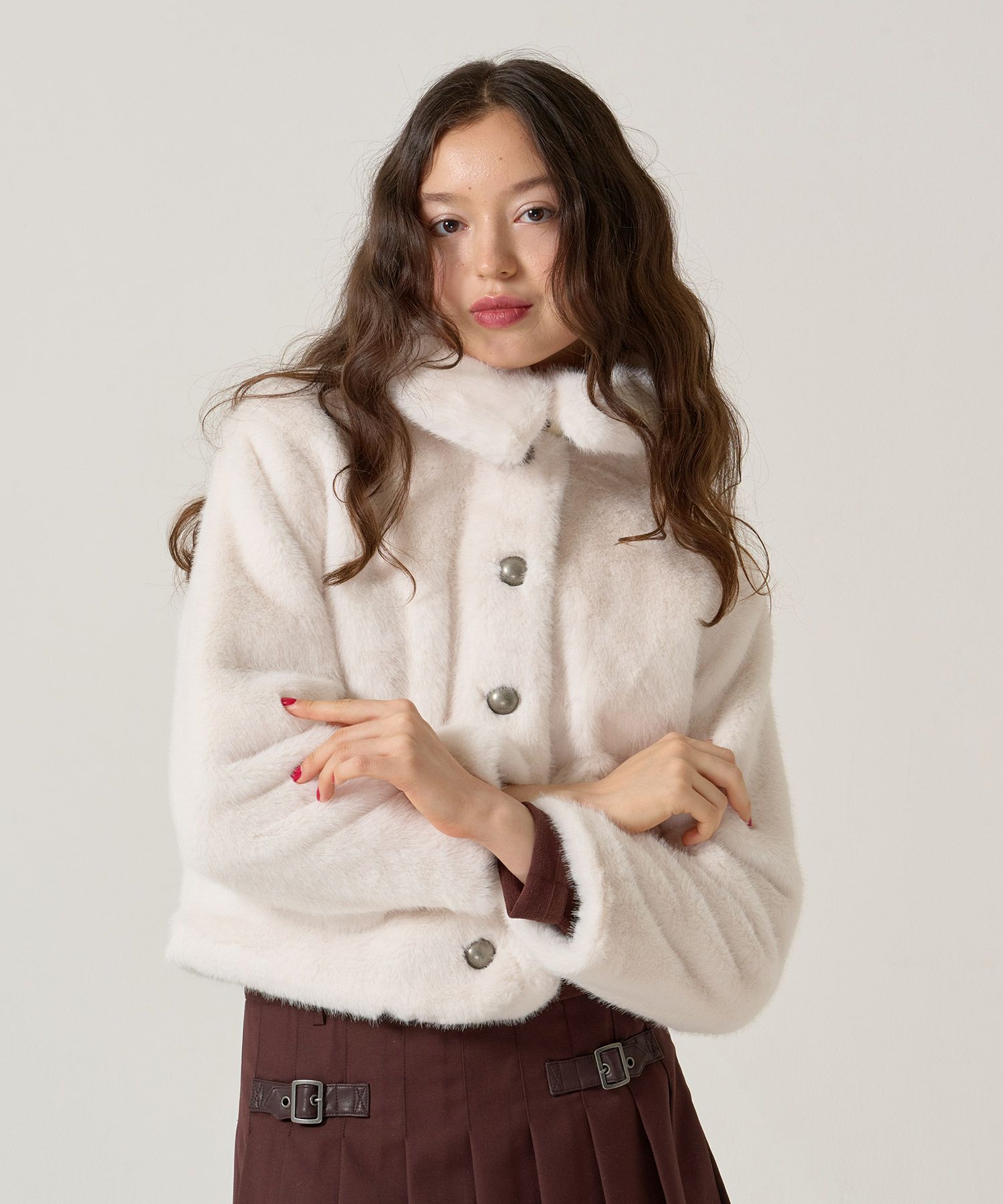 ビッグカラー フェイクファー ショートアウター TINA：JOJUN 全2色