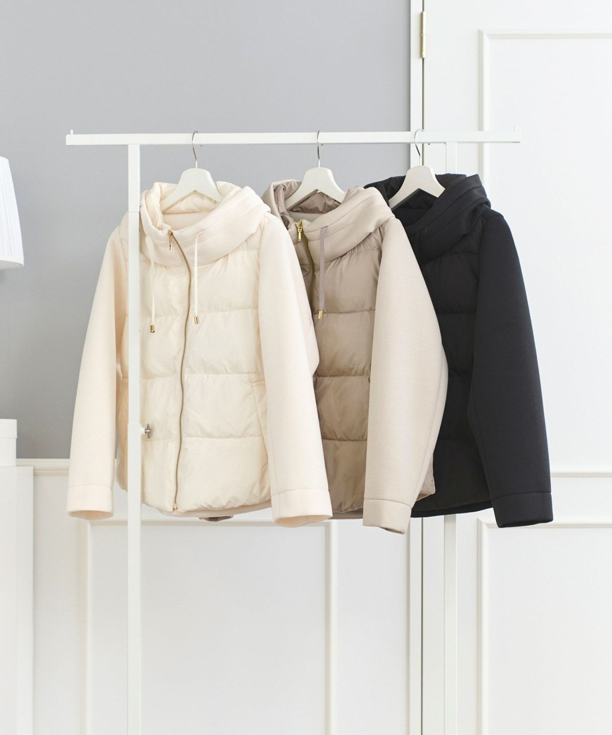 レディース ファッション アウター ダウン ジャケット 長袖 キルティング 大人 オフィス きれいめ かわいい 冬 白黒 ジョイントスペース